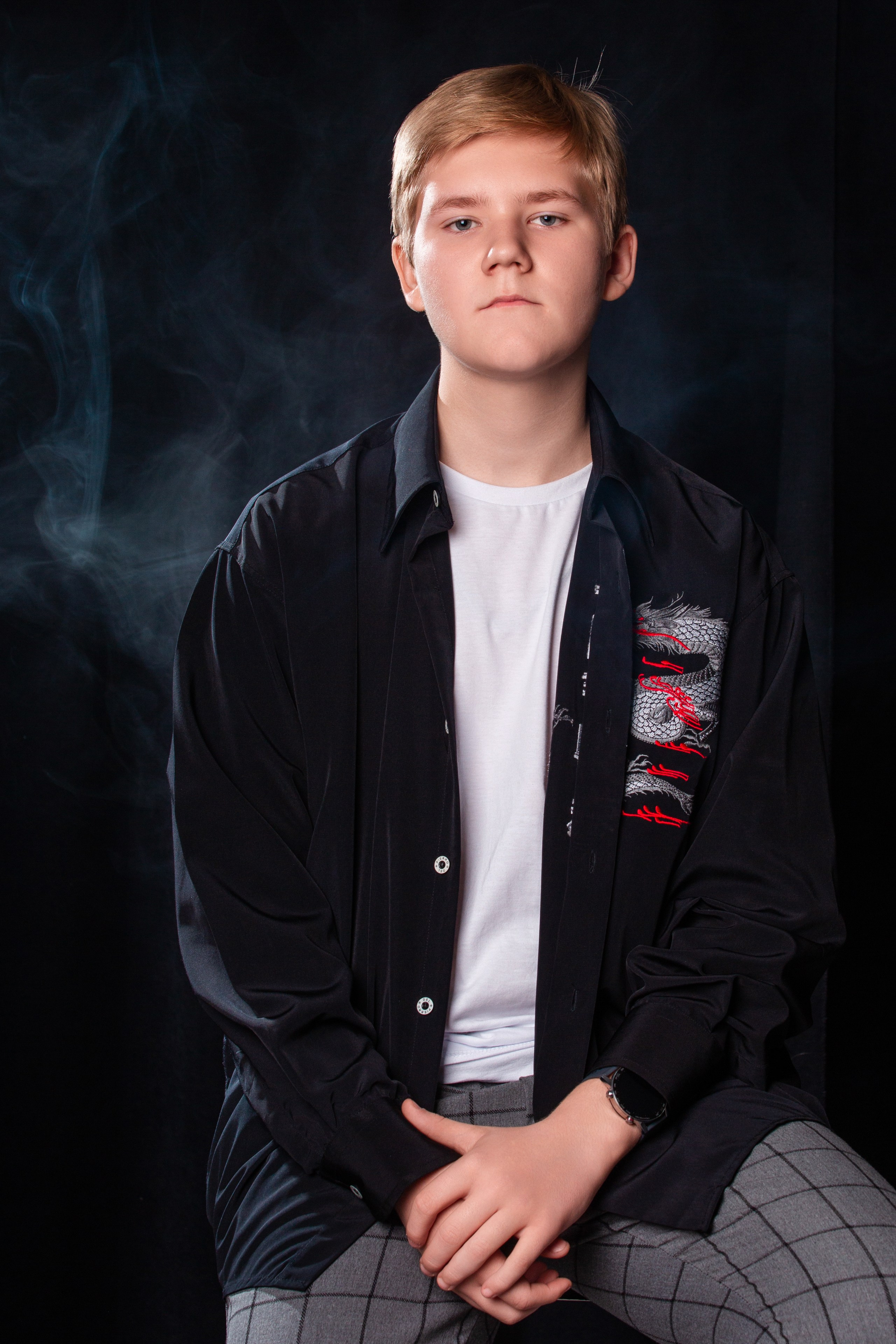 СЪЕМКА ПОРТРЕТОВ НА ЧЕРНОМ ФОНЕ + ДЫМ. ТВОЙ АЛЬБОМ / ТВОИ ПРАВИЛА