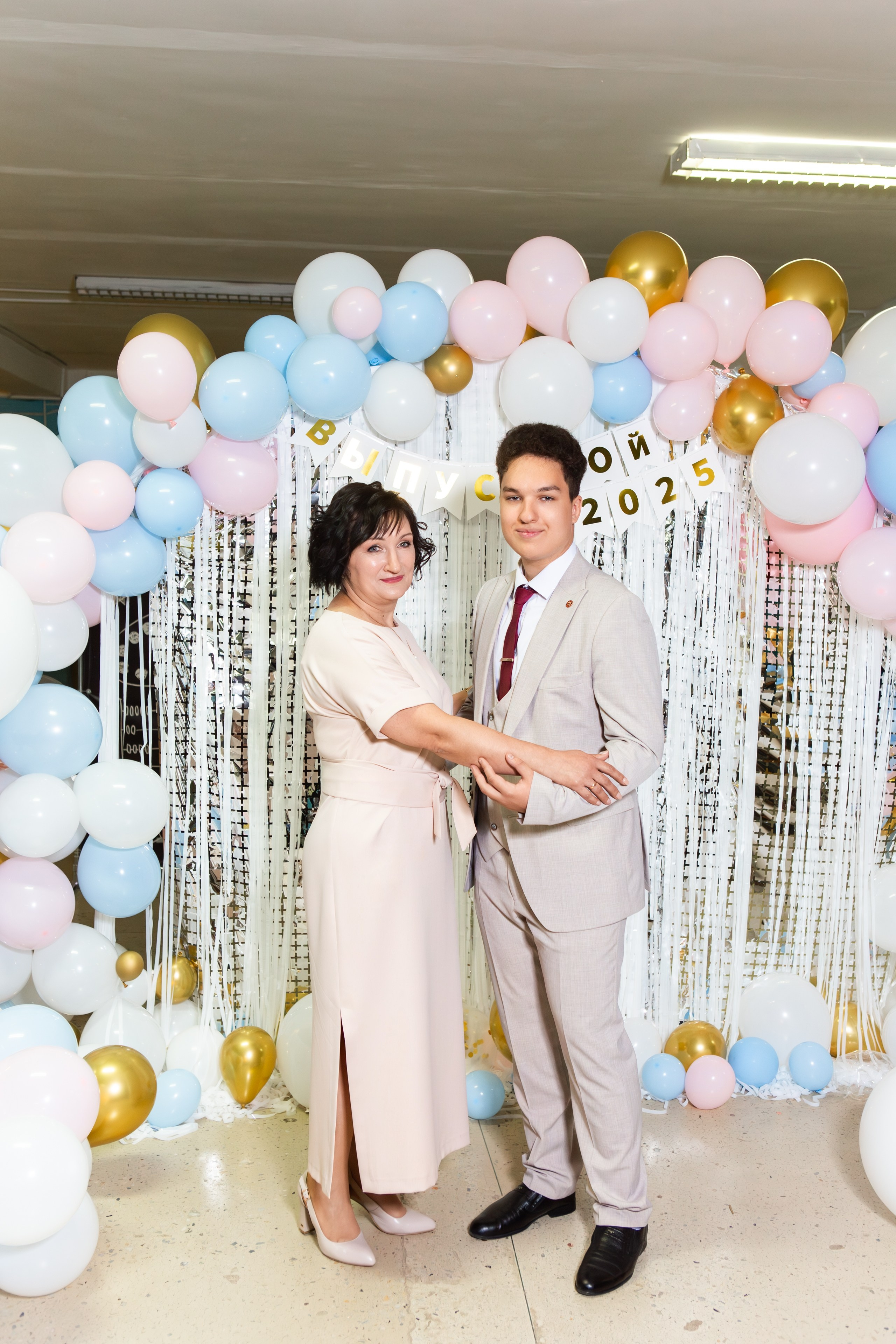 ФОТОСЕССИЯ С РОДИТЕЛЯМИ ВЫПУСКНОЙ 2025 9 ШКОЛА МЦЕНСК. ТВОЙ АЛЬБОМ / ТВОИ ПРАВИЛА