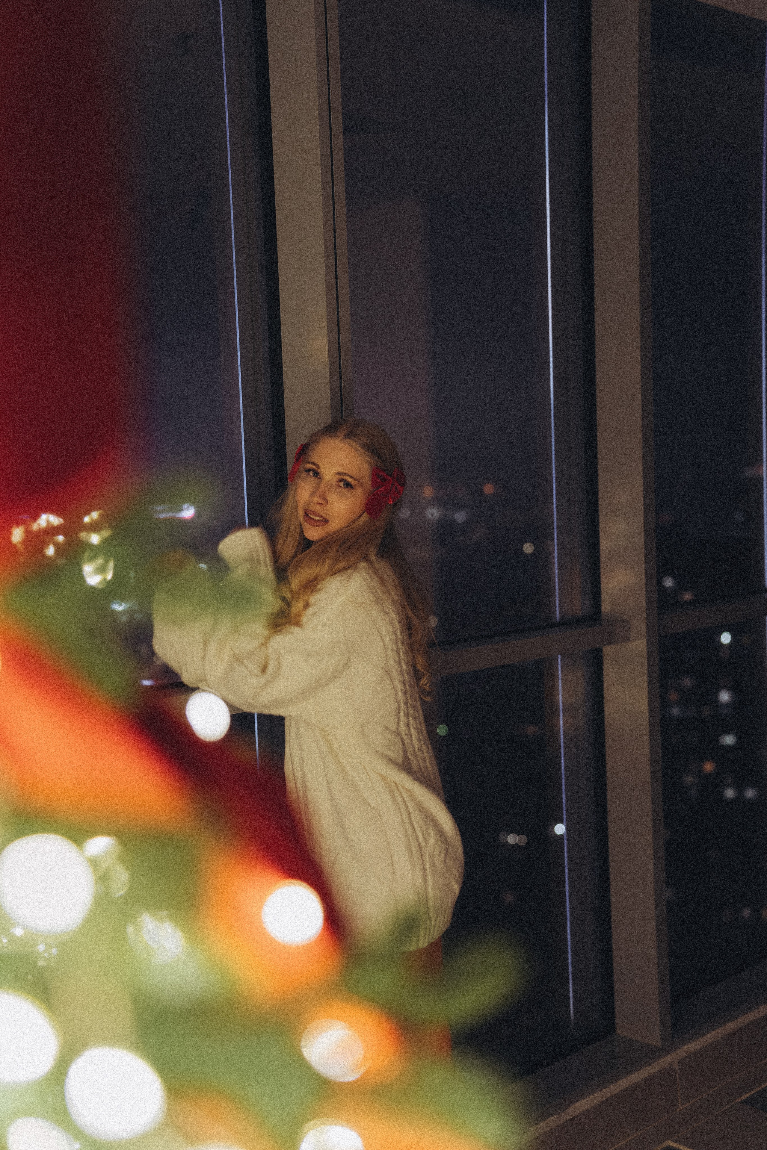 ФОТОСЕССИЯ К НОВОМУ ГОДУ В СТУДИИ С ЕЛОЧКОЙ КРАСИВЫЙ ОБРАЗ. Профессиональный фотограф, Санкт-Петербург — Виктория Богомолова