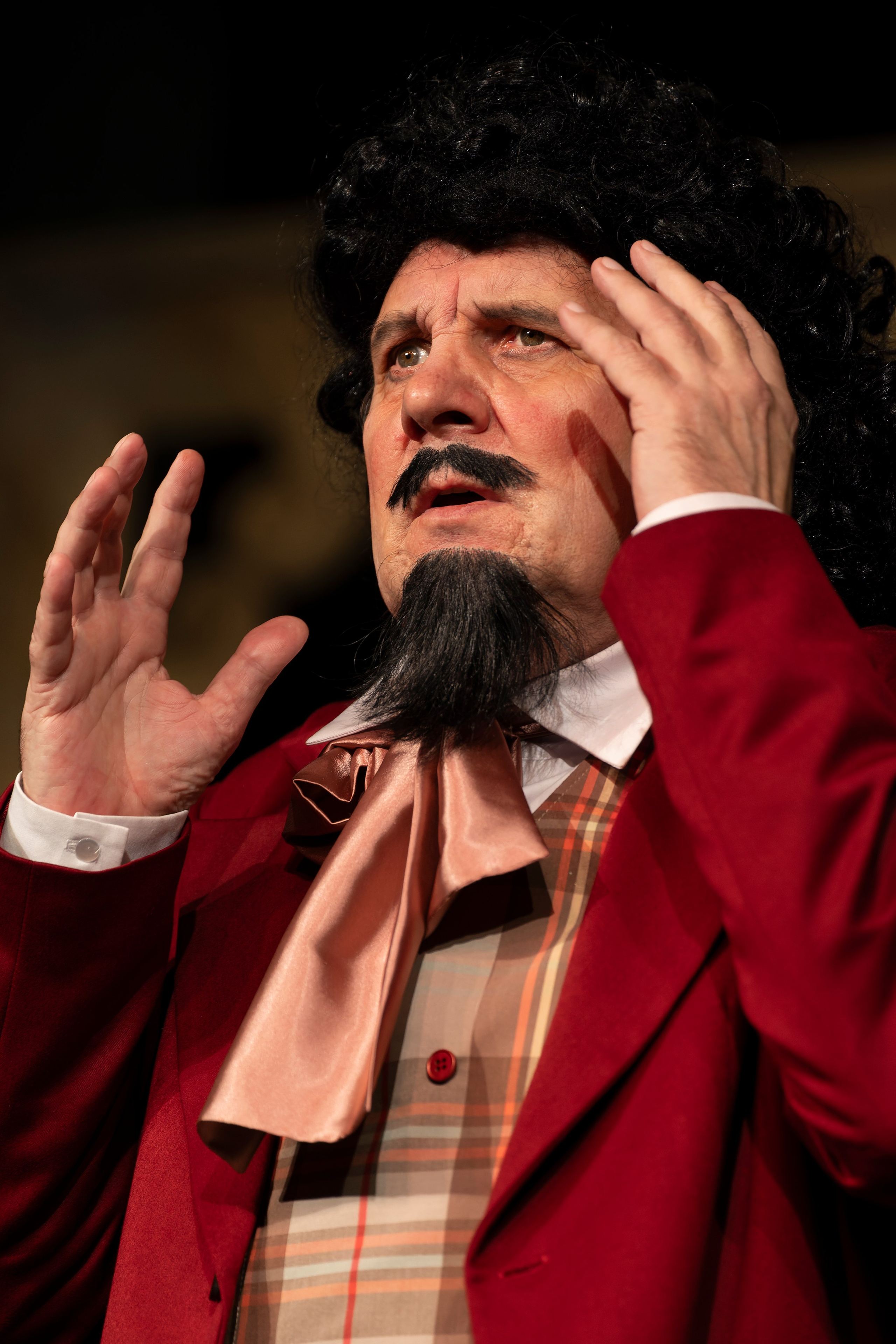 Дядюшкин сон (Казачий театр). Maxon Magnusson