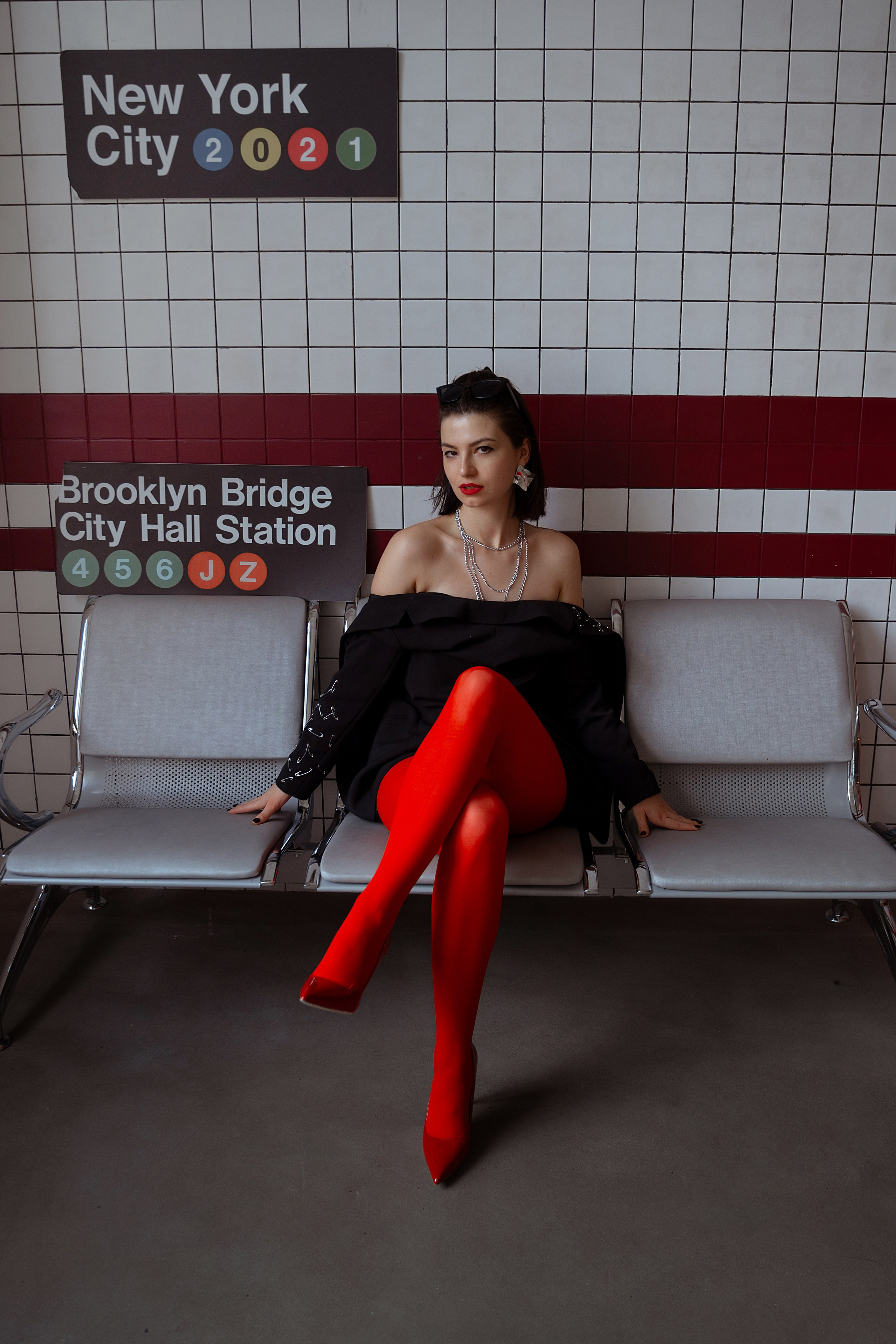 Красные колготки. Фотограф Тимофеева Любовь