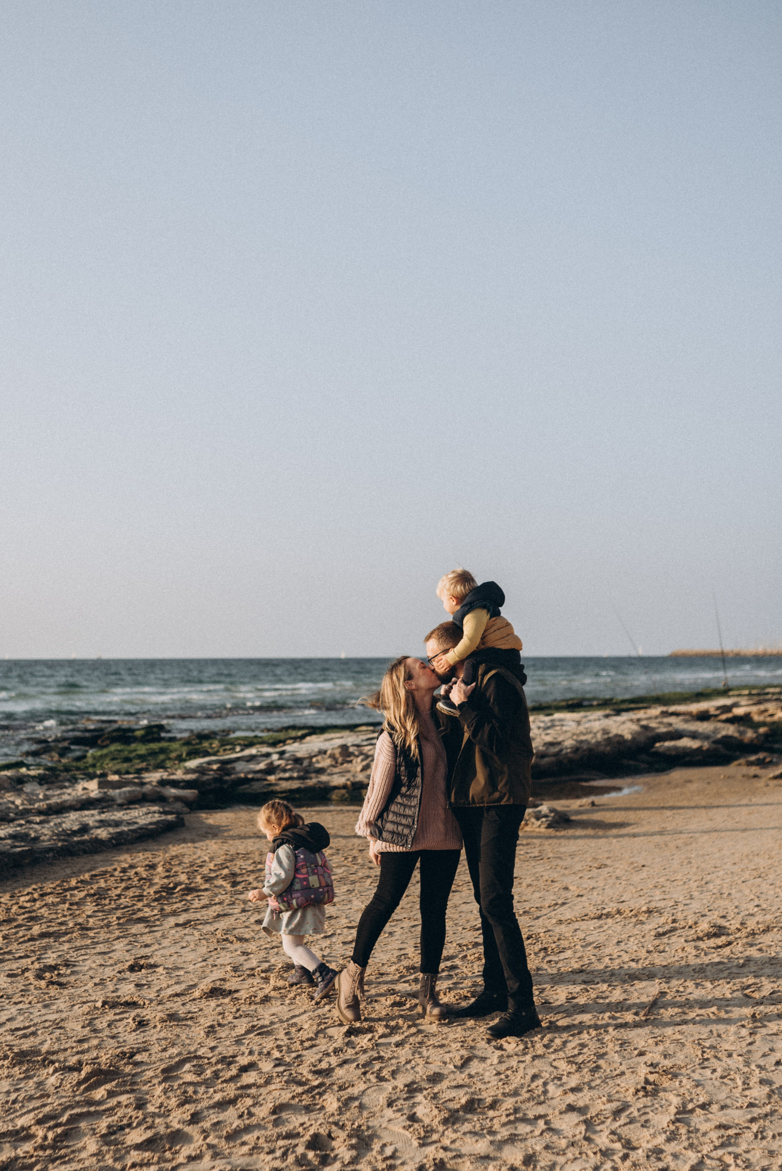 Family: Olga, Alexey, Solomika & Eric. Family photographer in Israel | Alesya Superfin