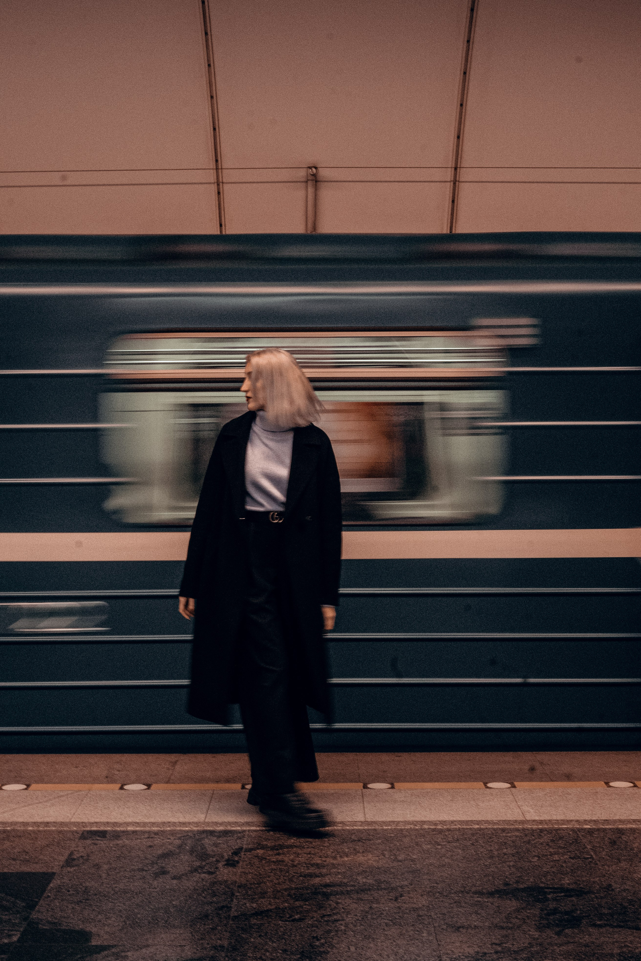 Анастасия в Метро. Профессиональный фотограф, Санкт-Петербург — Виктория Богомолова