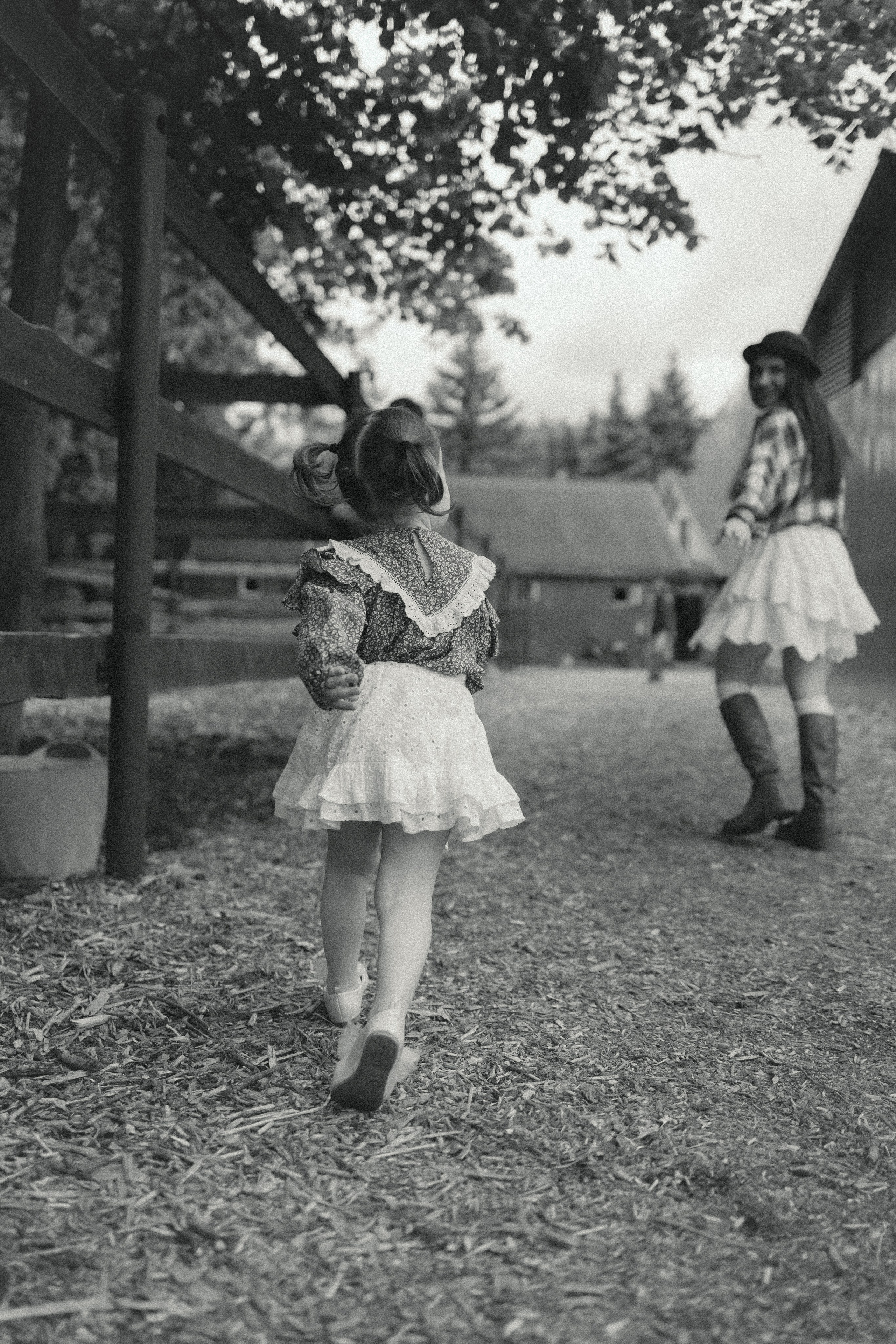Таня и Ира. Семейный и детский фотограф в Королёве Шарутина Лидия