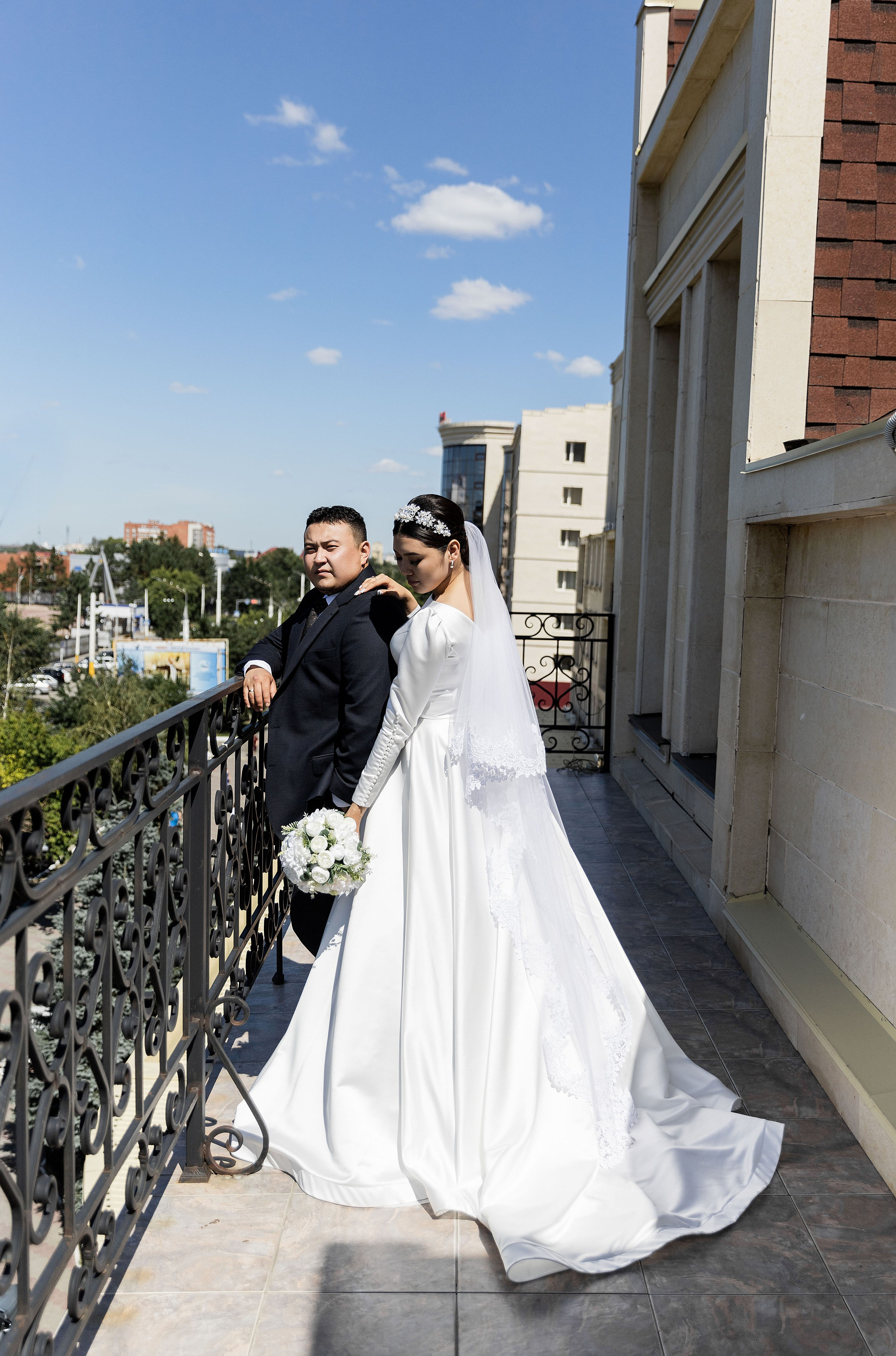 Амир и Асем