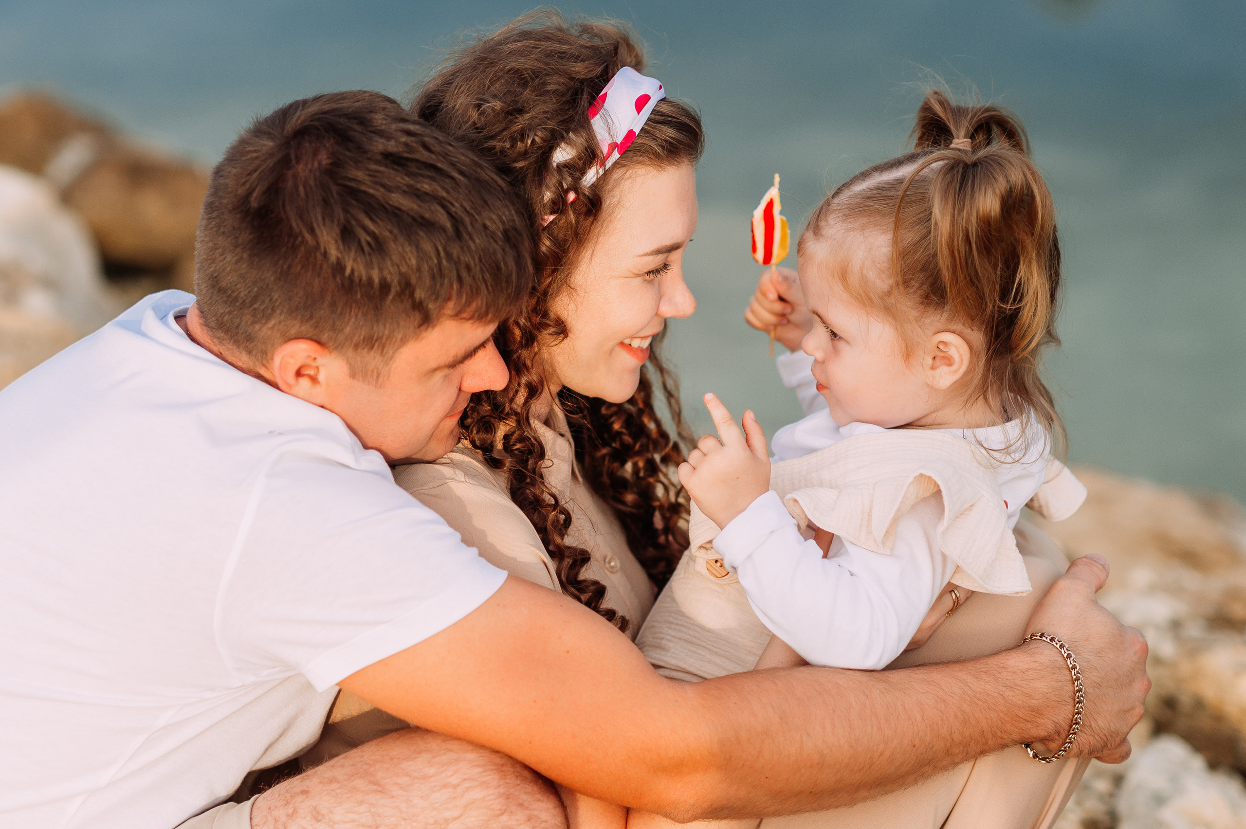 Карьер три человека и фотограф. Свадебный фотограф Алёна Замотаева