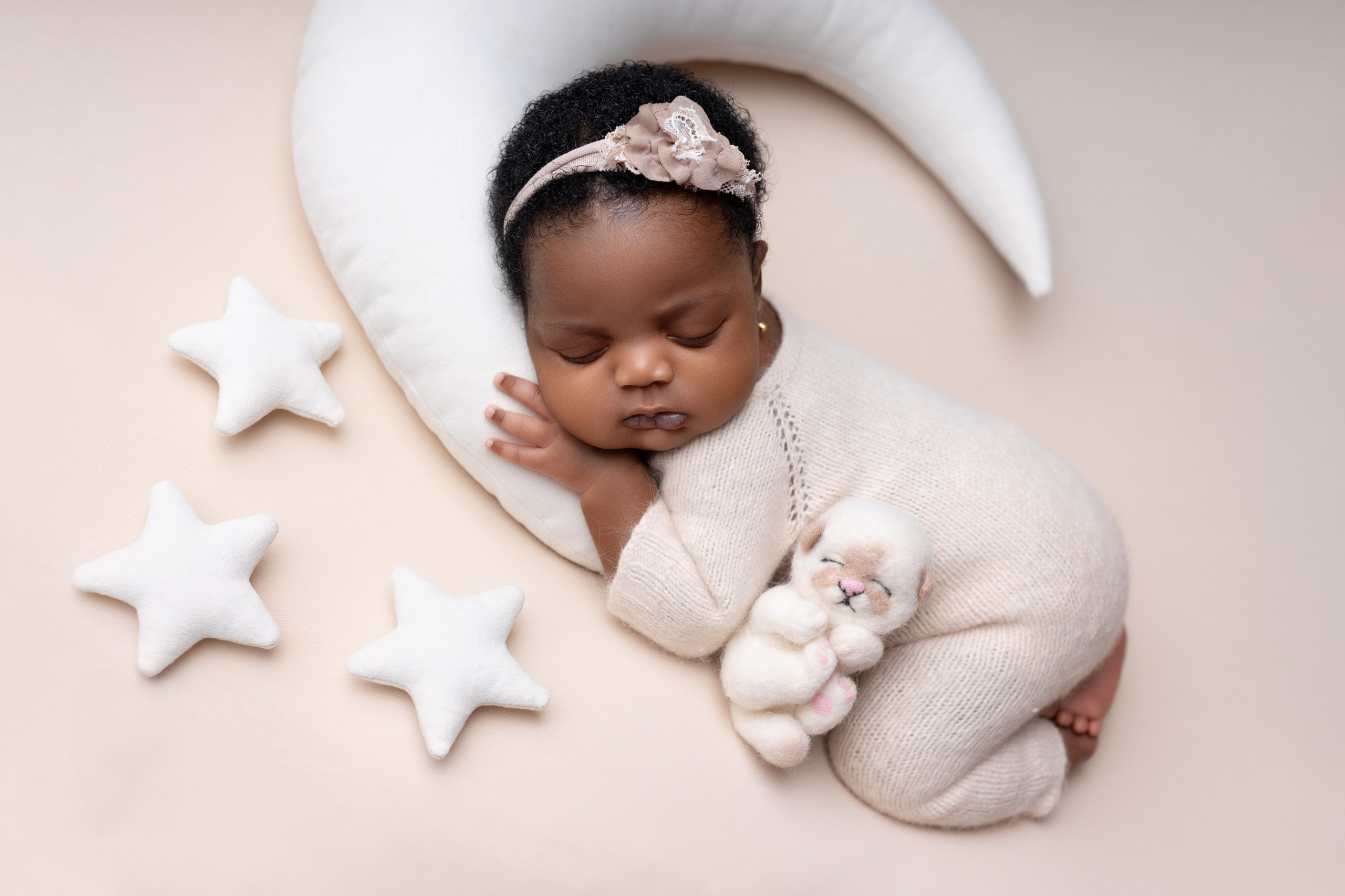 Newborn девочки. Фотограф новорожденных Модяева Ирина