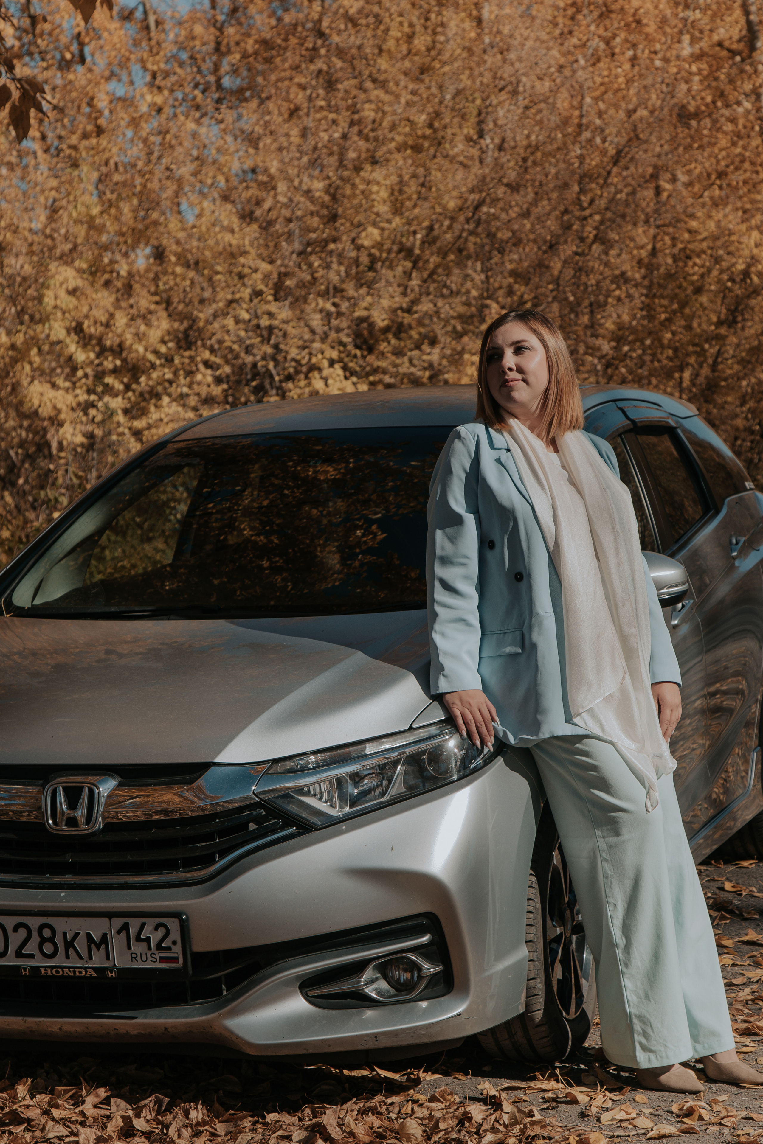 ОСЕННЯЯ ФОТОСЕССИЯ С МАШИНОЙ. Фотограф в Киселёвске Татьяна Трухалева