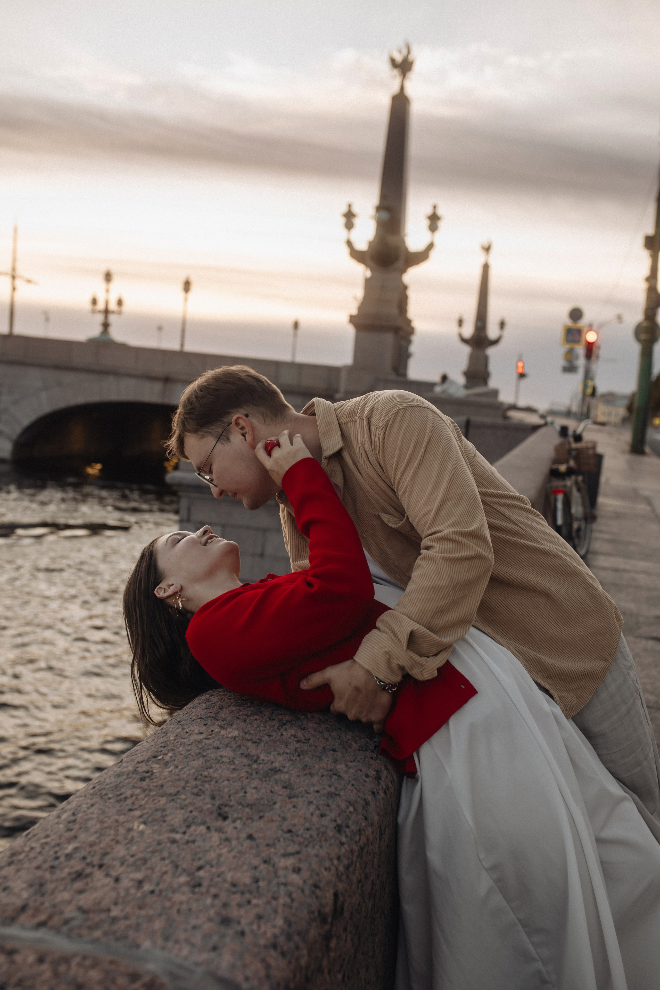 Рассвет в Питере. Фотограф в Санкт Петербурге Лара Великова