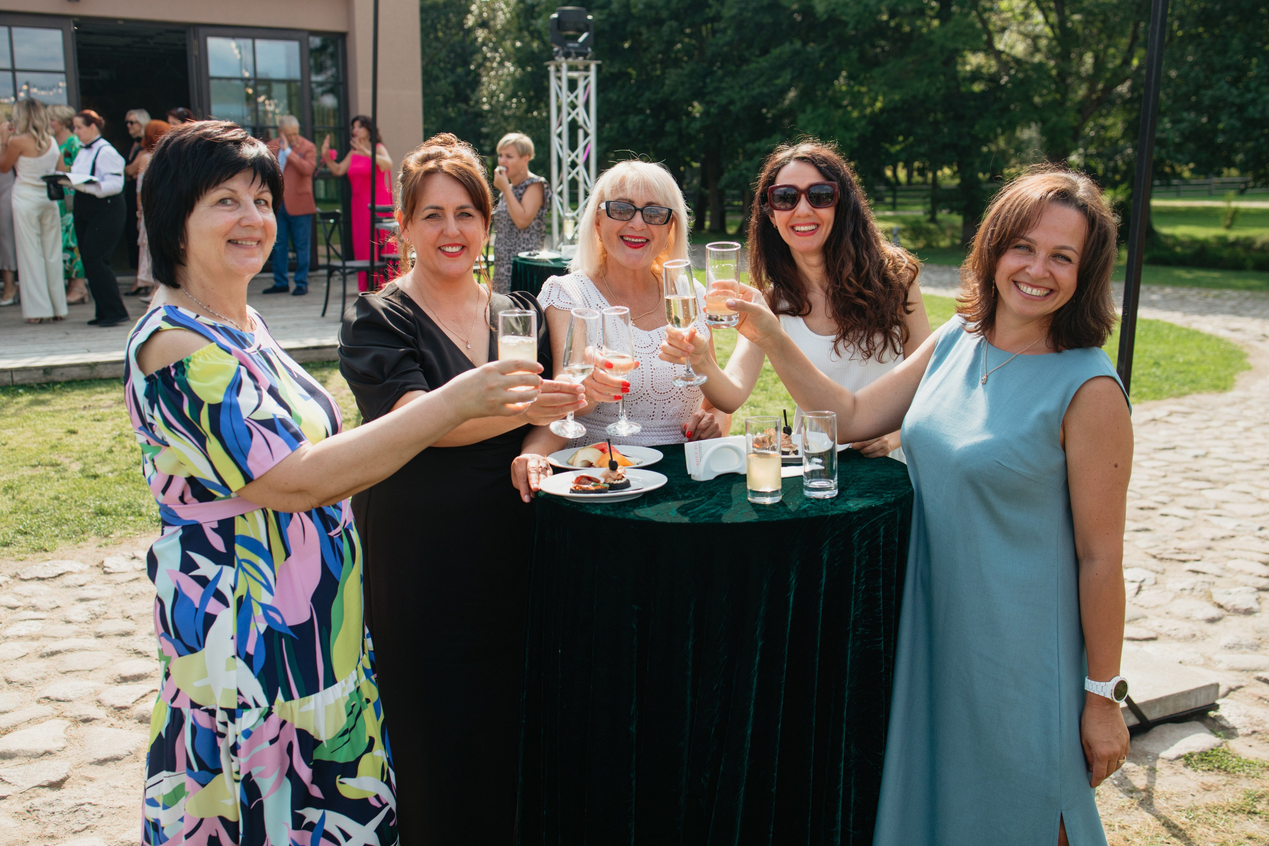 NSP 30 лет | Усадьба «Двор Стайки». Свадебный фотограф в Минске Владислав Бабич