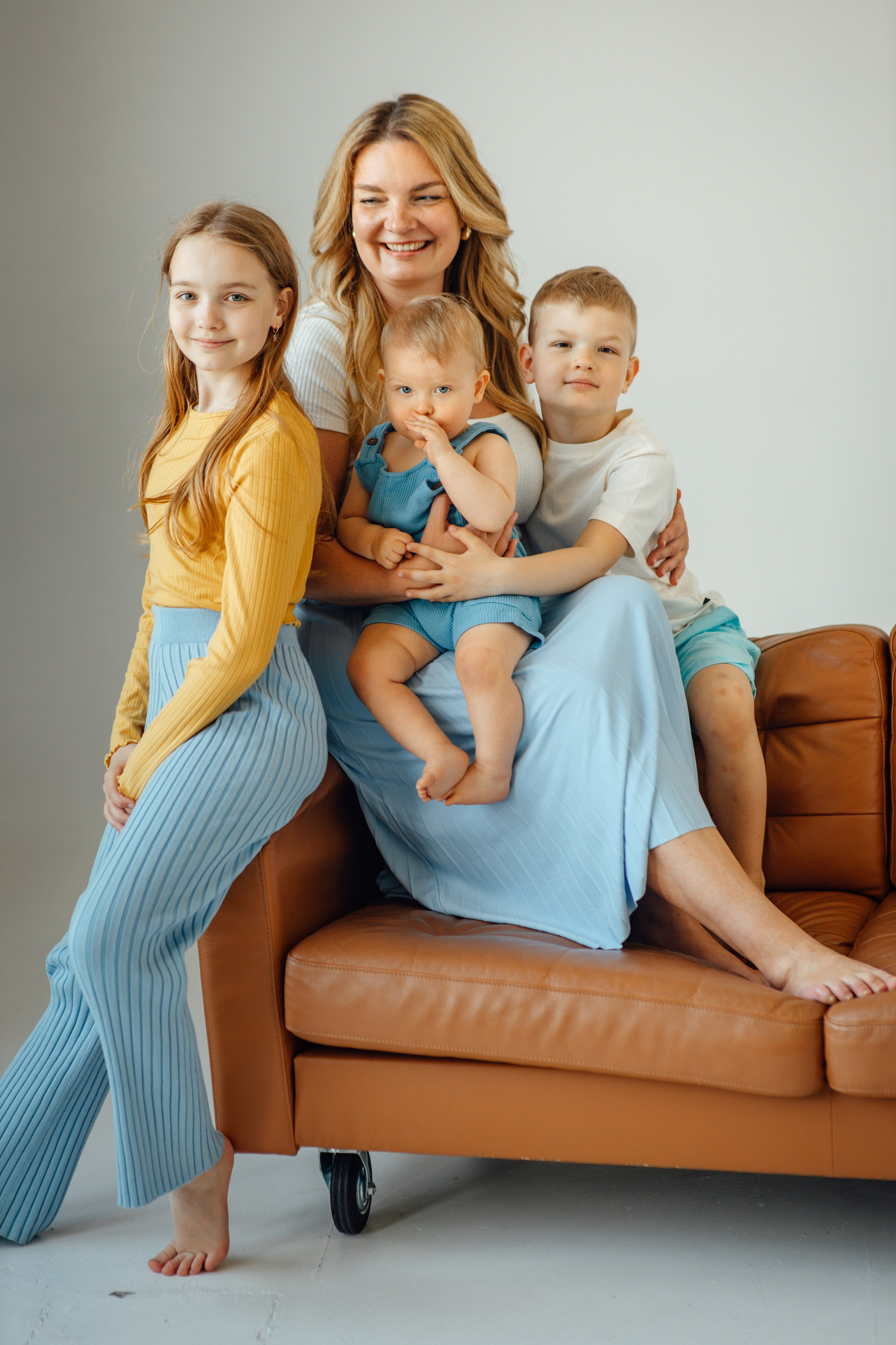 Семейная, апрель 24