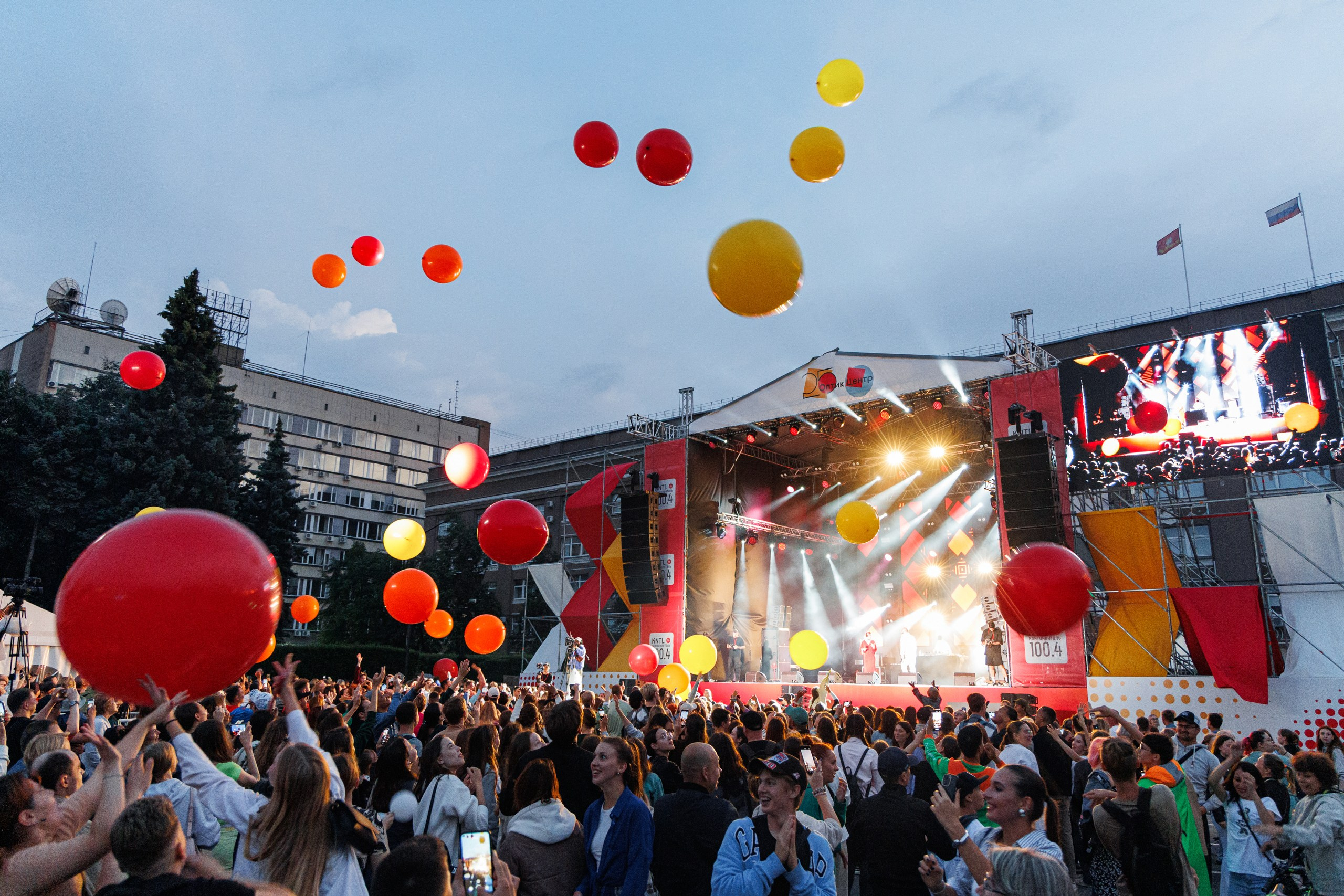 Оптик Центр | праздник в честь 25-и летия