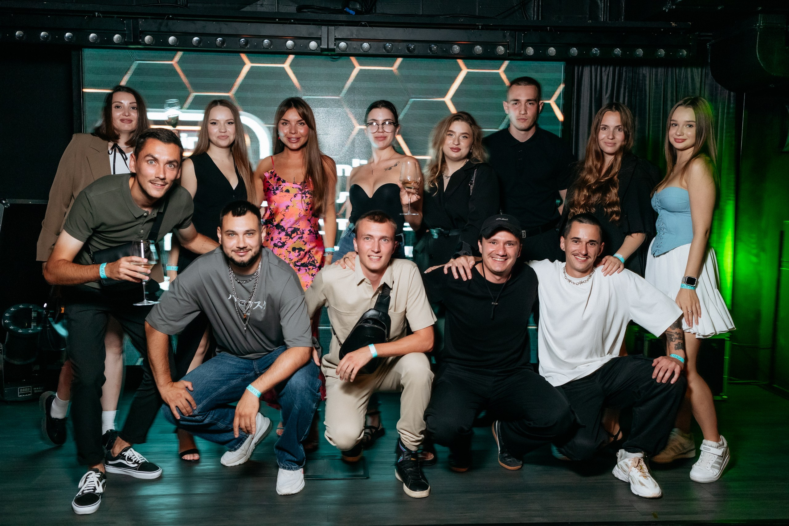 МЕДИА ЛИГА — AFTER PARTY. СВОИ. ФОТООТЧЕТЫ-СОБЫТИЯ-МЕСТА