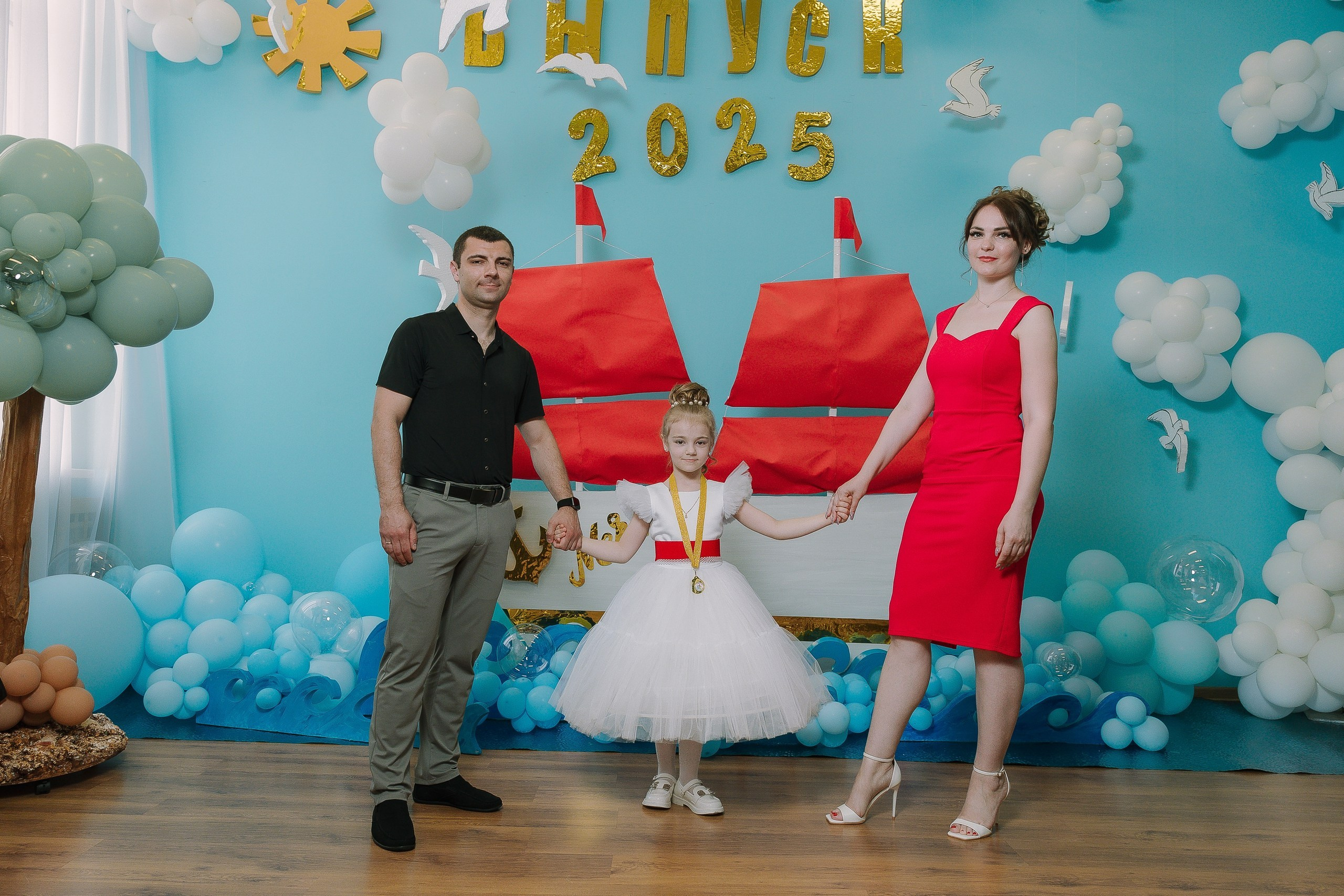 Выпускной 10 ДС. Выпускные альбомы Натальи Бутко: Новороссийск, Анапа, Геленджик