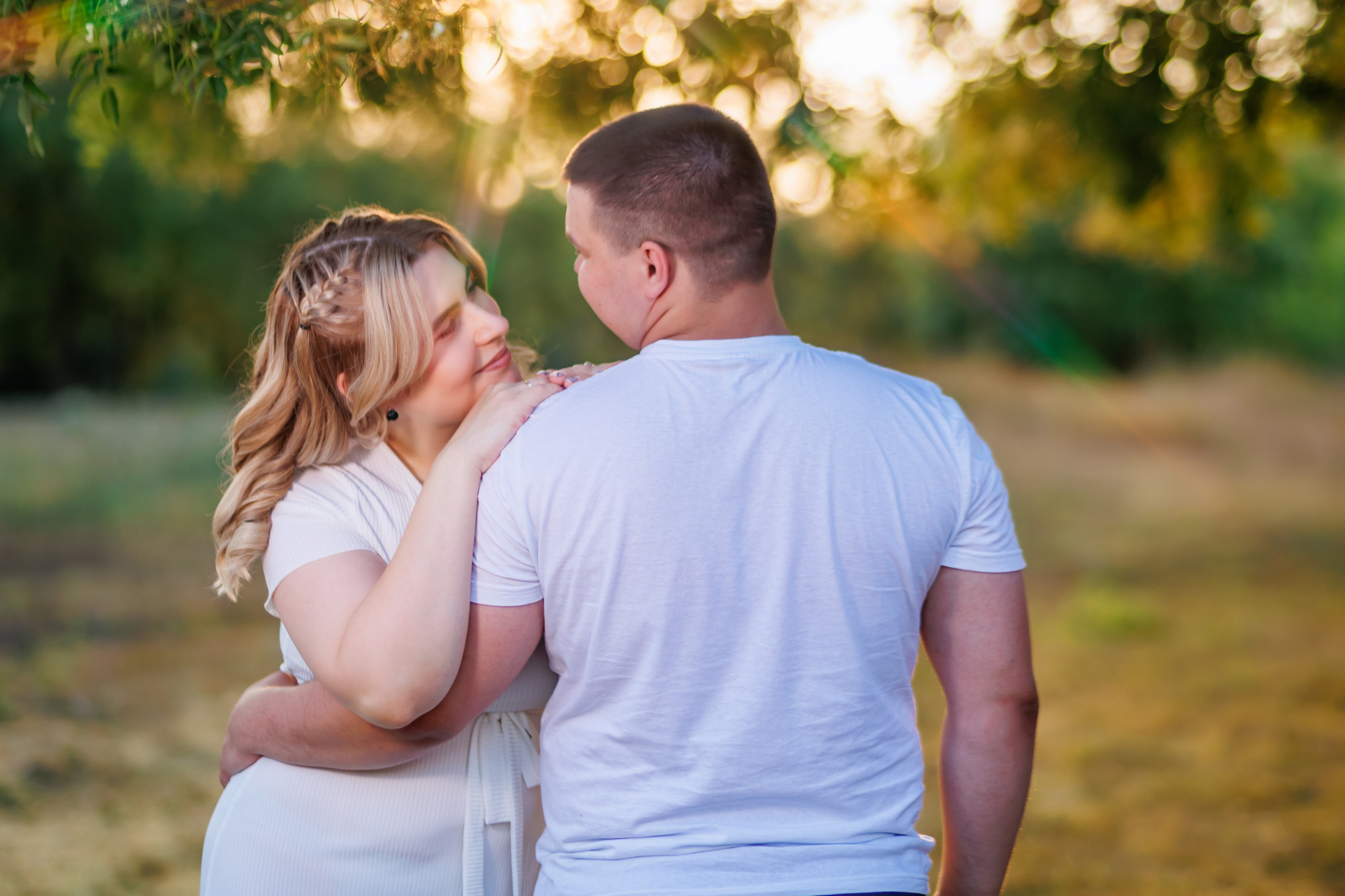 Прогулка на природе. Свадебный и семейный фотограф в Армавире