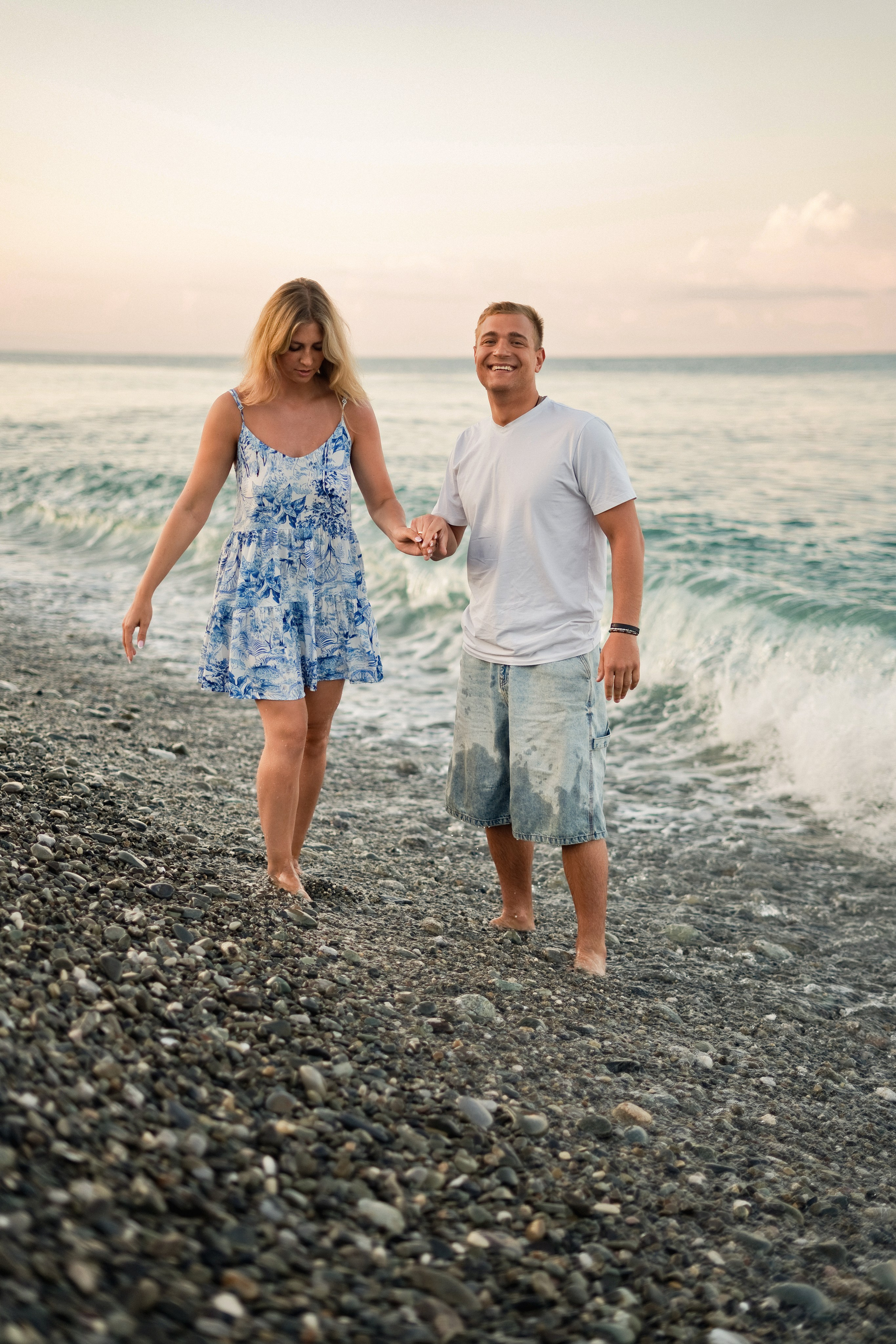 Фотосессия для Артема и Кати в Сириусе. Профессиональный Фотограф в Сочи Марина Ситкина