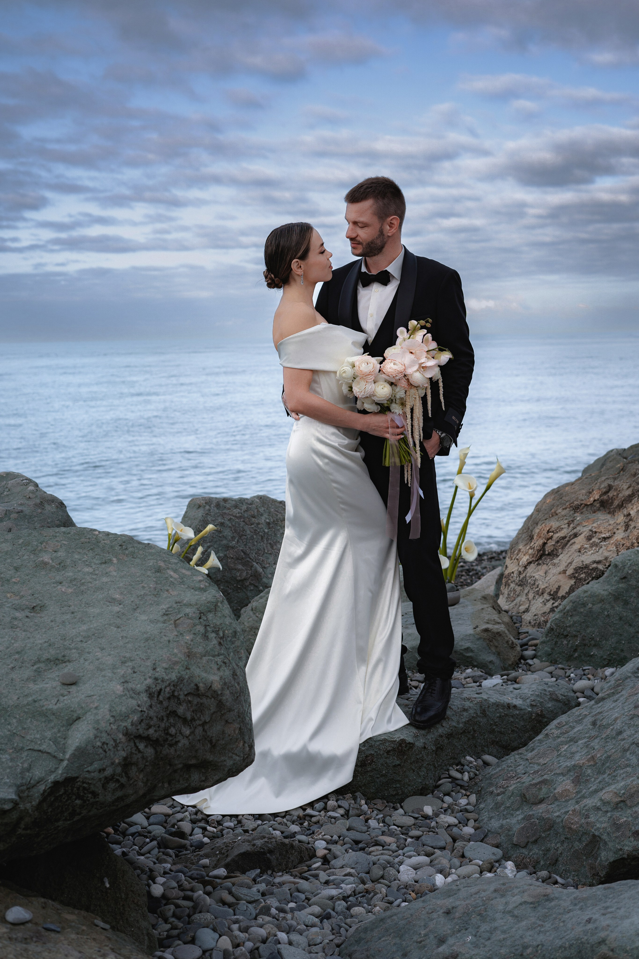 Свадебная фотосессия на берегу моря. Профессиональный Фотограф в Сочи Марина Ситкина