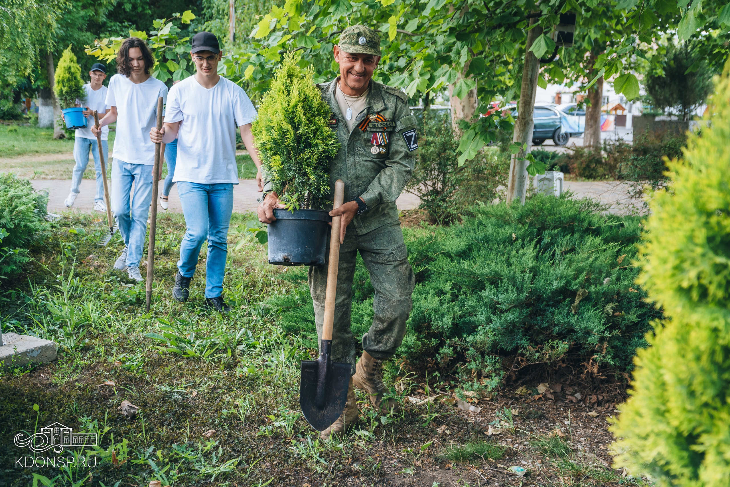 «Сад Памяти». Новотитаровский Дом культуры