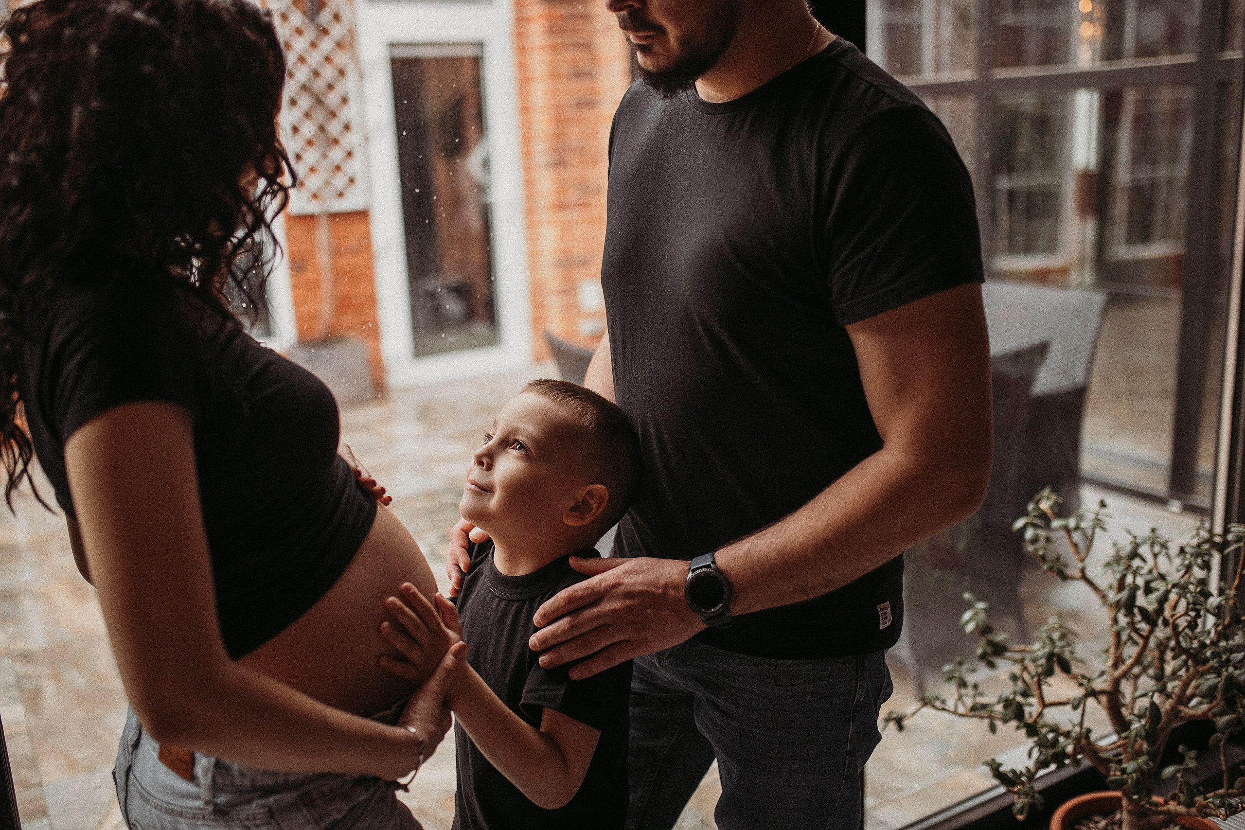 Семейная фотосессия в студии. Семейный фотограф в Краснодаре Коломыцева Евгения