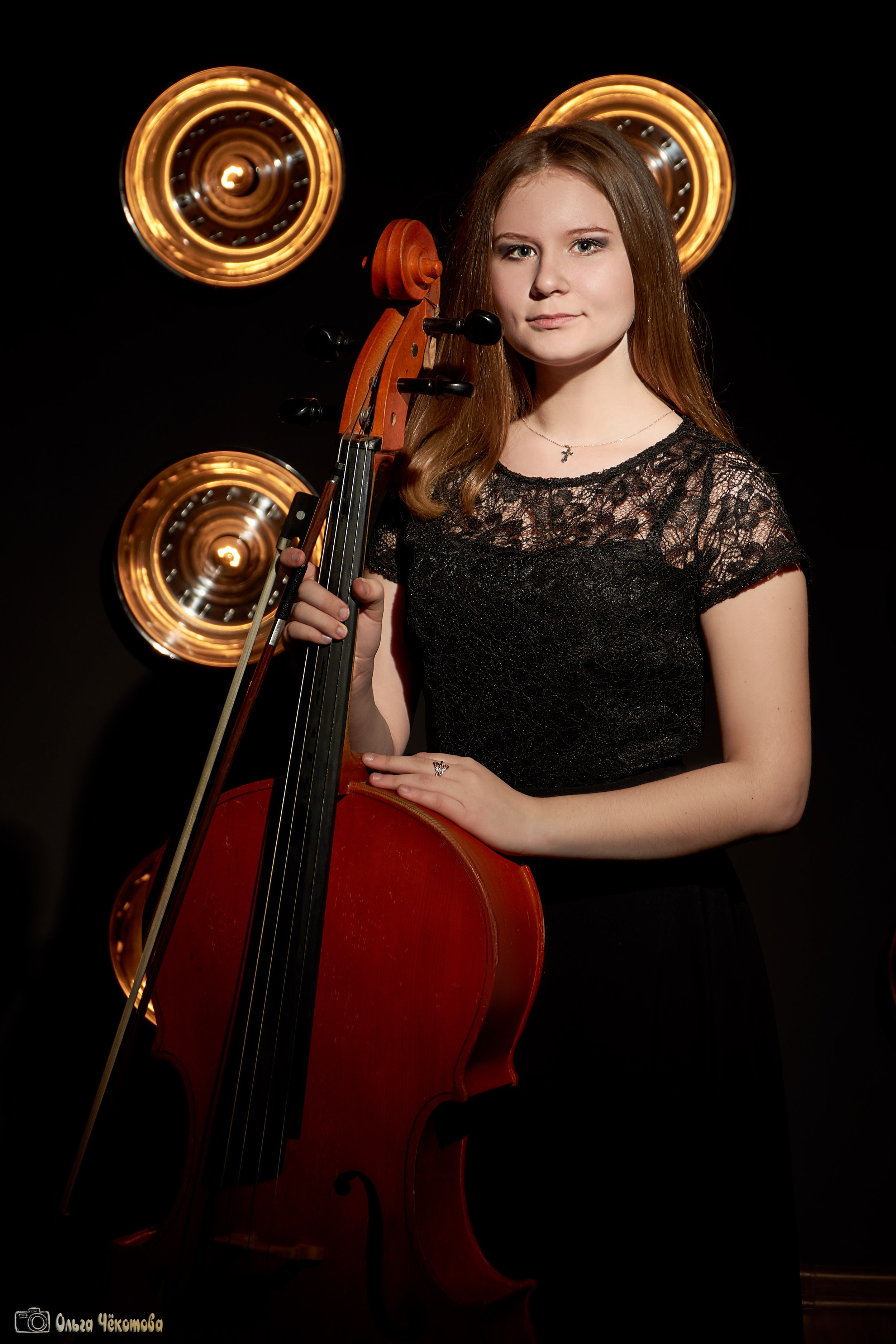 Соло для виолончели. Ольга Чёкотова (Фотограф Кострома)