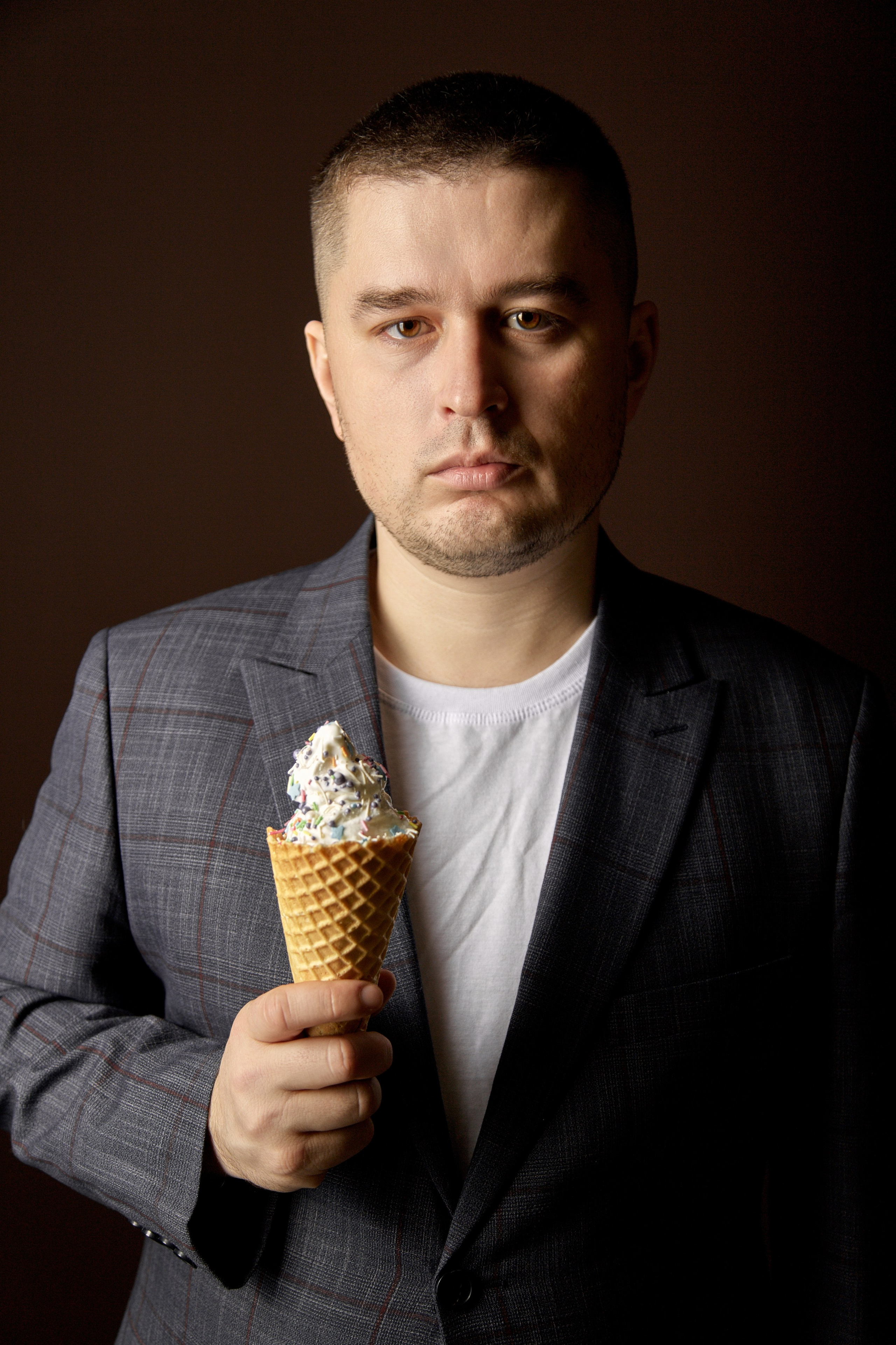 Руслан Гасимов — ведущий праздников и мероприятий. Фотограф Челябинск — Кирилл Устюжанин