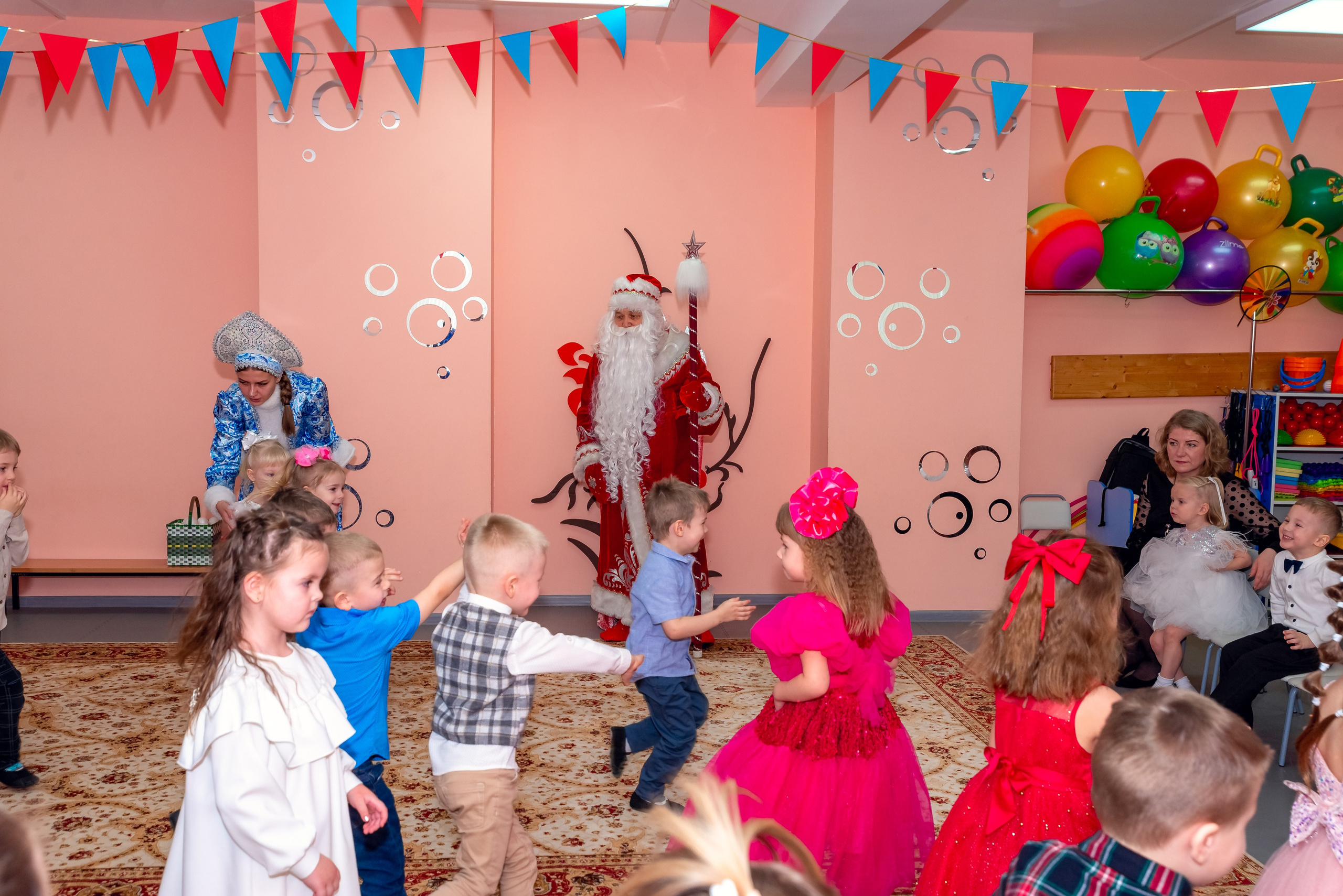 Утренник в саду. Фотограф Крещение Венчание Москва