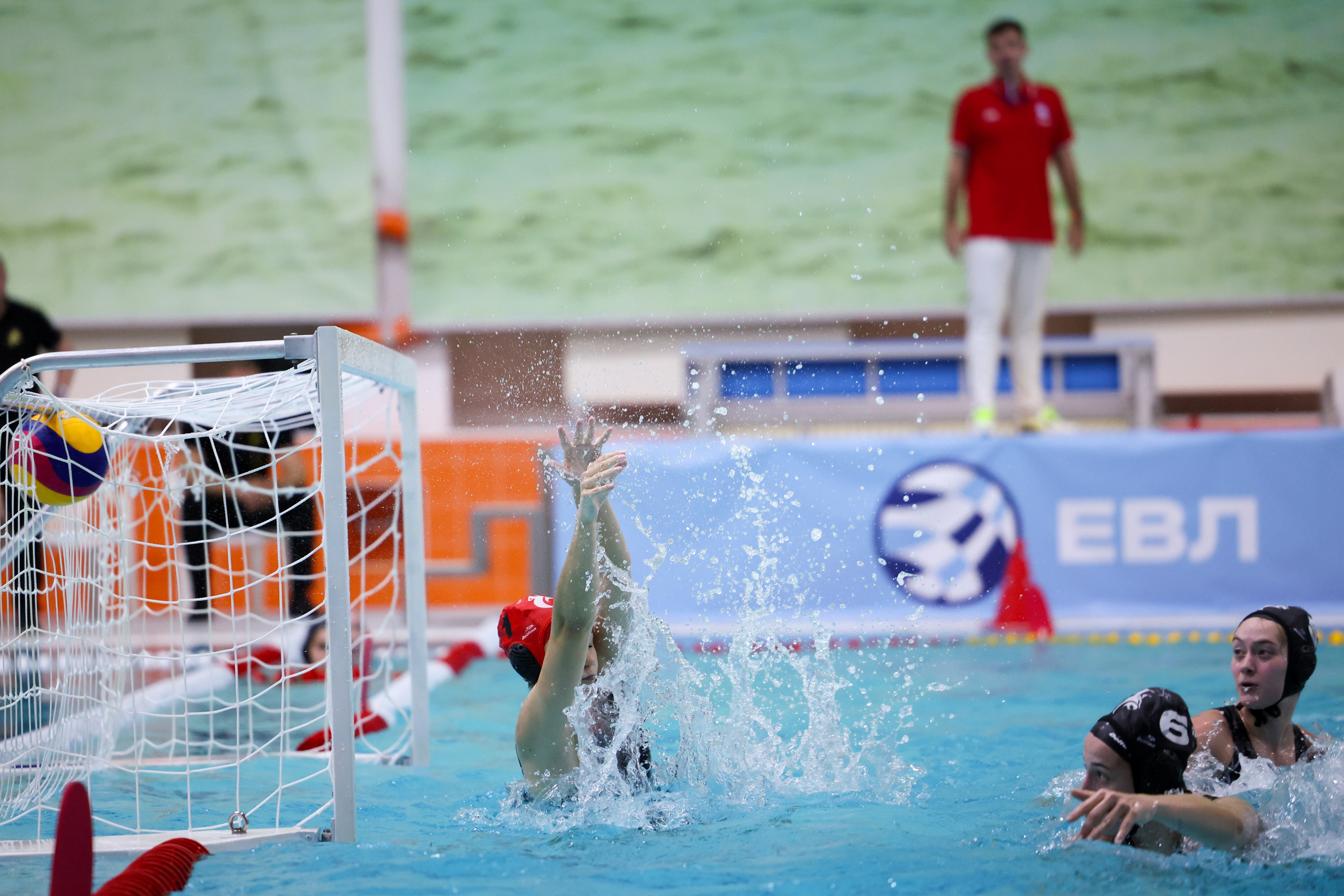 ВК «Диана» — ВК «Динамо-Уралочка» 24.10.2025. Спортивный и репортажный фотограф Антон Тереханов