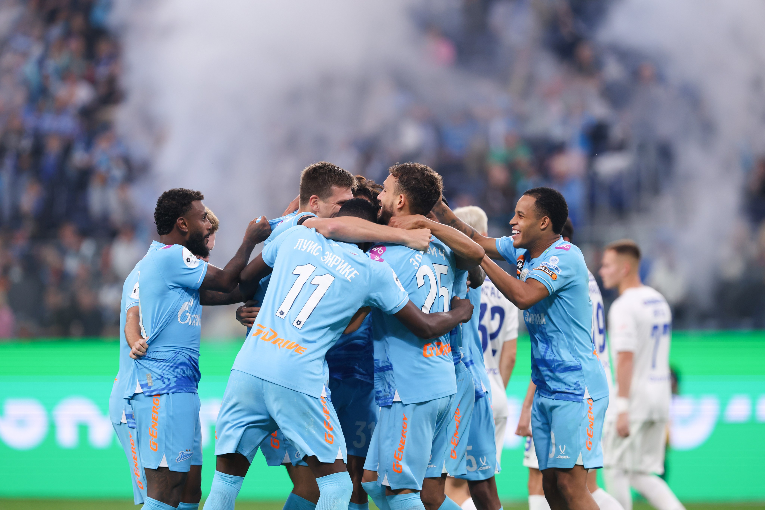 ФК «Зенит» — ФК «Пари НН» 30.08.2025. Спортивный и репортажный фотограф Антон Тереханов