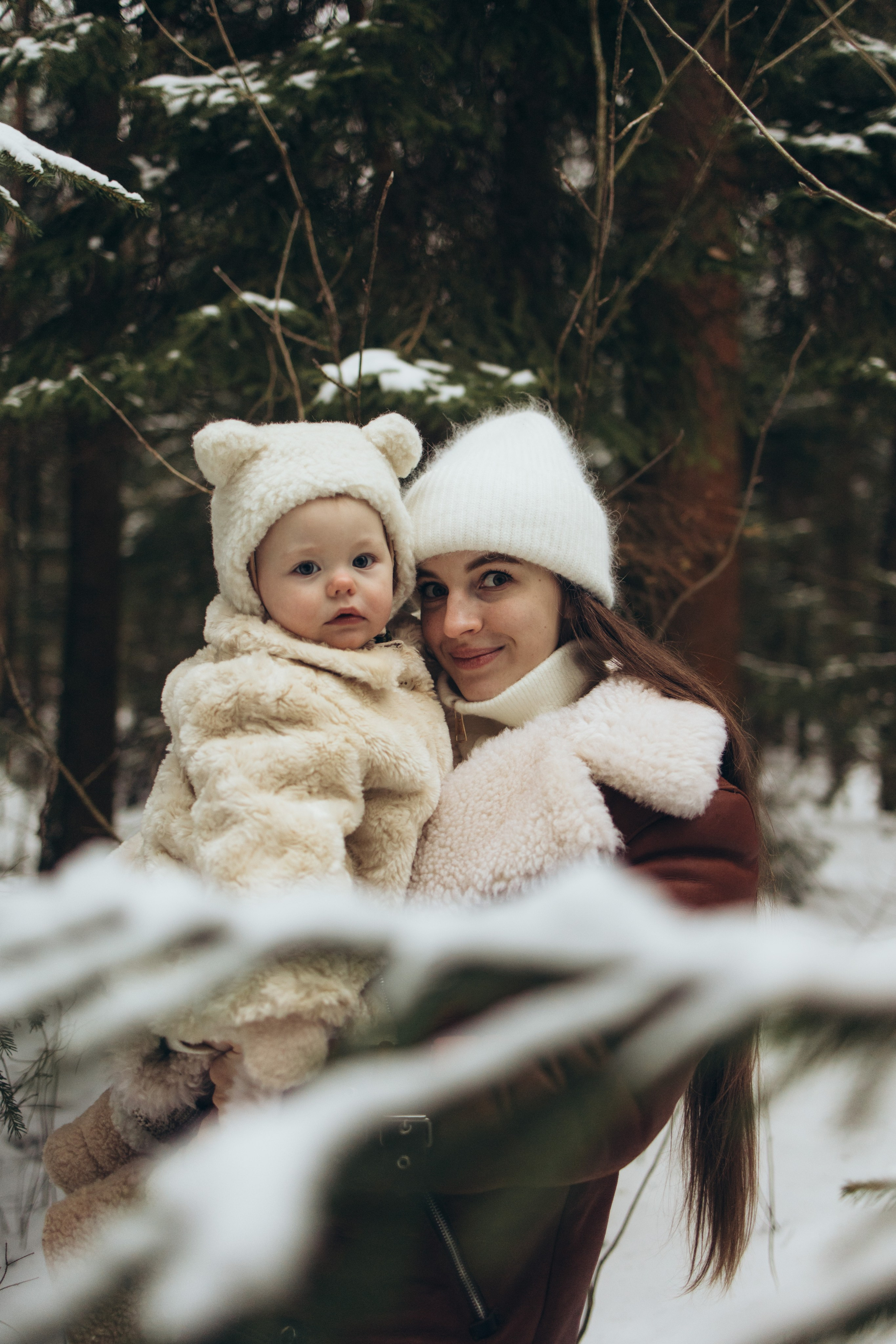 Снежный лес. Семейный фотограф в Москве Виктория Ястребинская