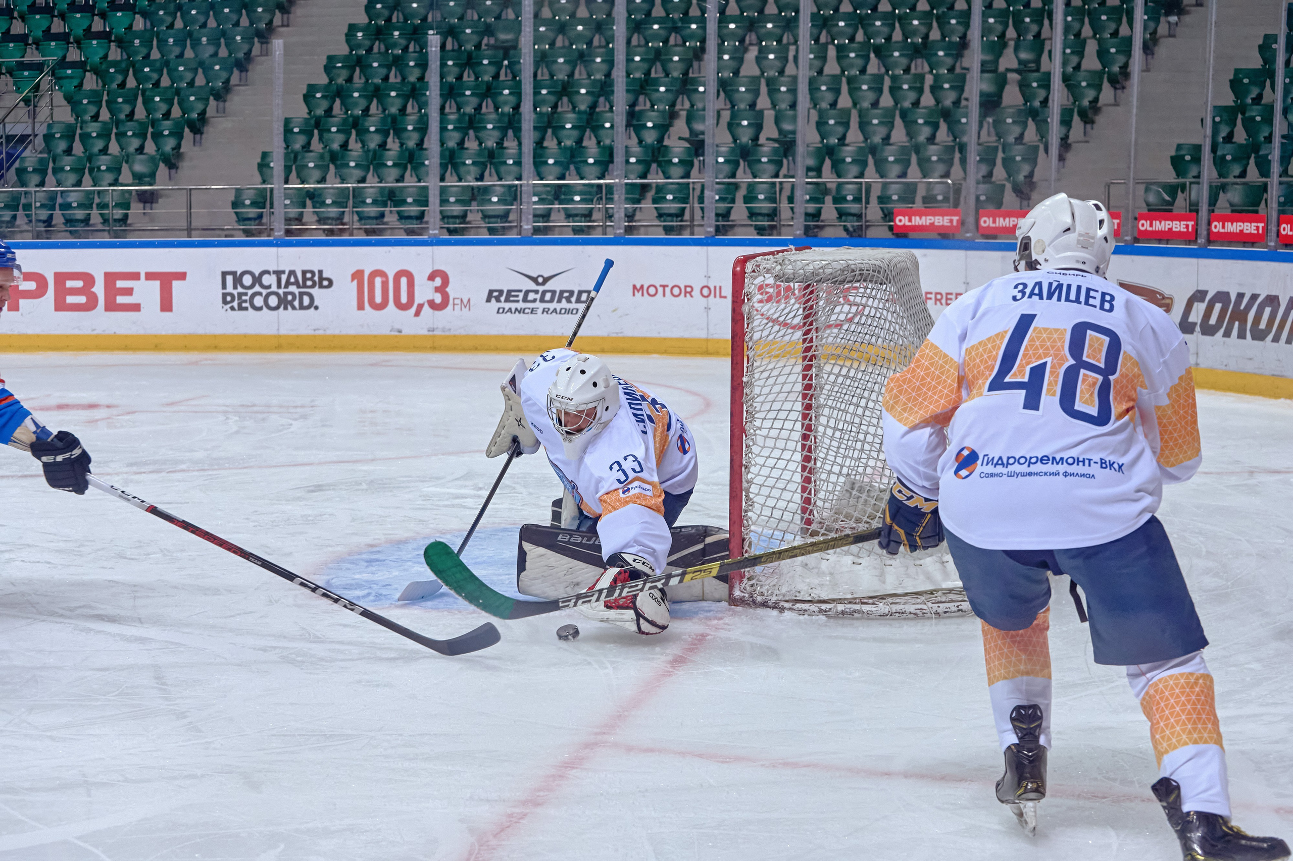 Платинум Арена — Хоккей — РусГидро. Фотограф Яковлев Роман — Красноярск