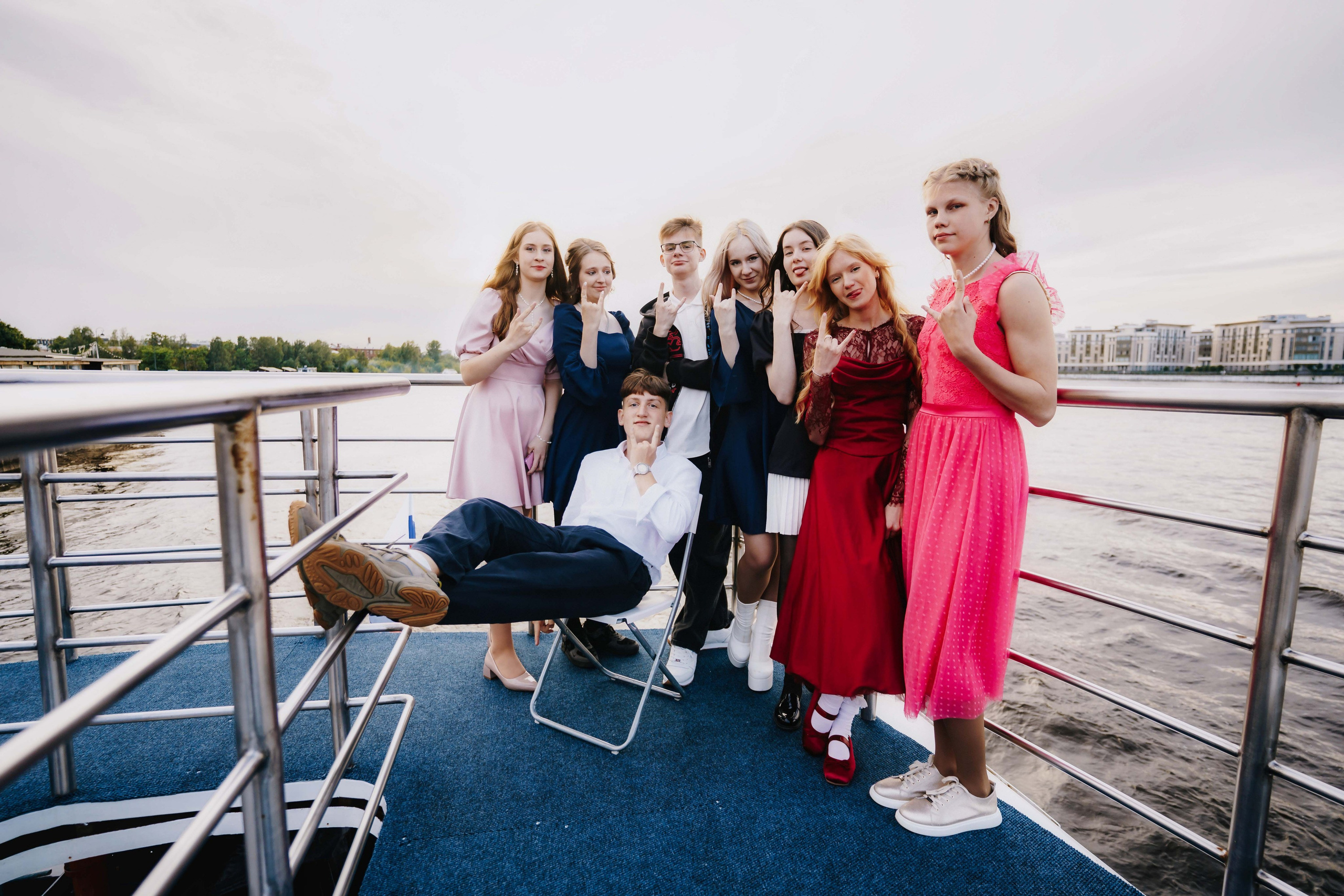 Выпускной 9В. Свадебный и семейный фотограф в Санкт-Петербурге Виктор Голубев