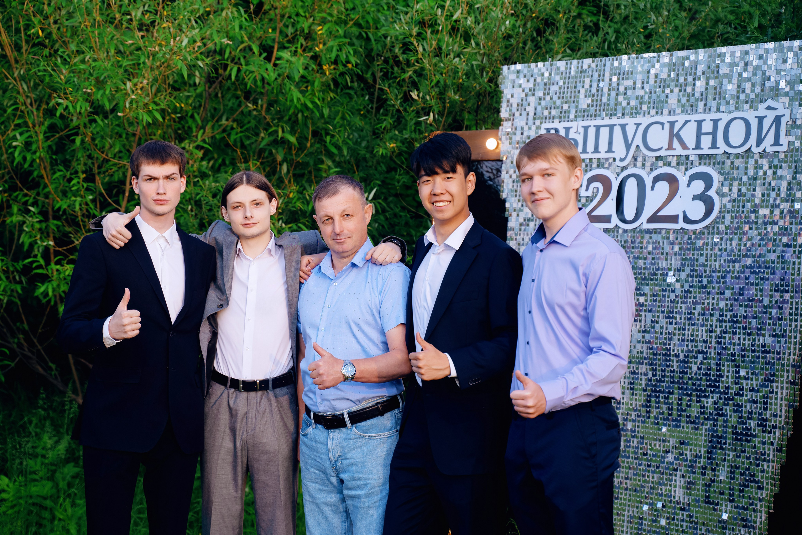 Выпускной 11 класс. Фотограф Ким Наталья в Красноярске