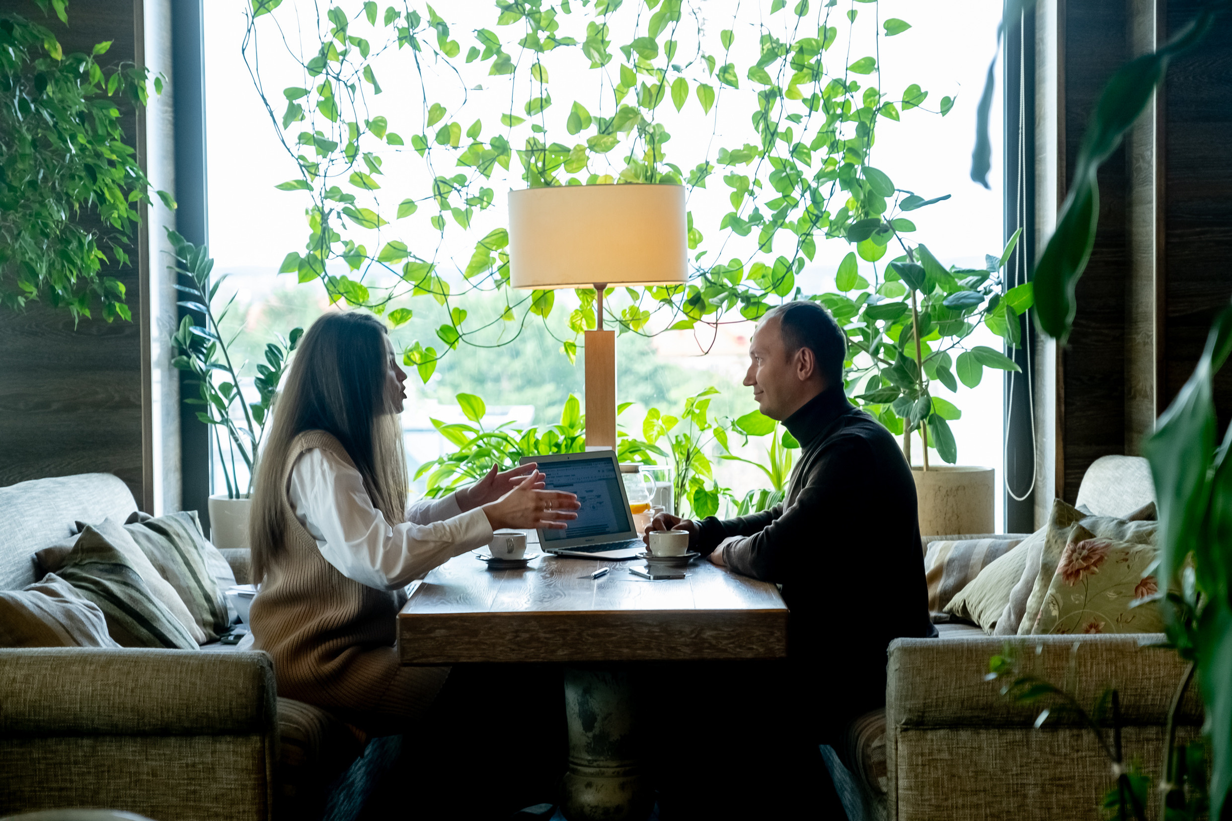 Владимир — бизнес-тренер. Арт-стилист, визуализатор архетипических стратегий, психолог