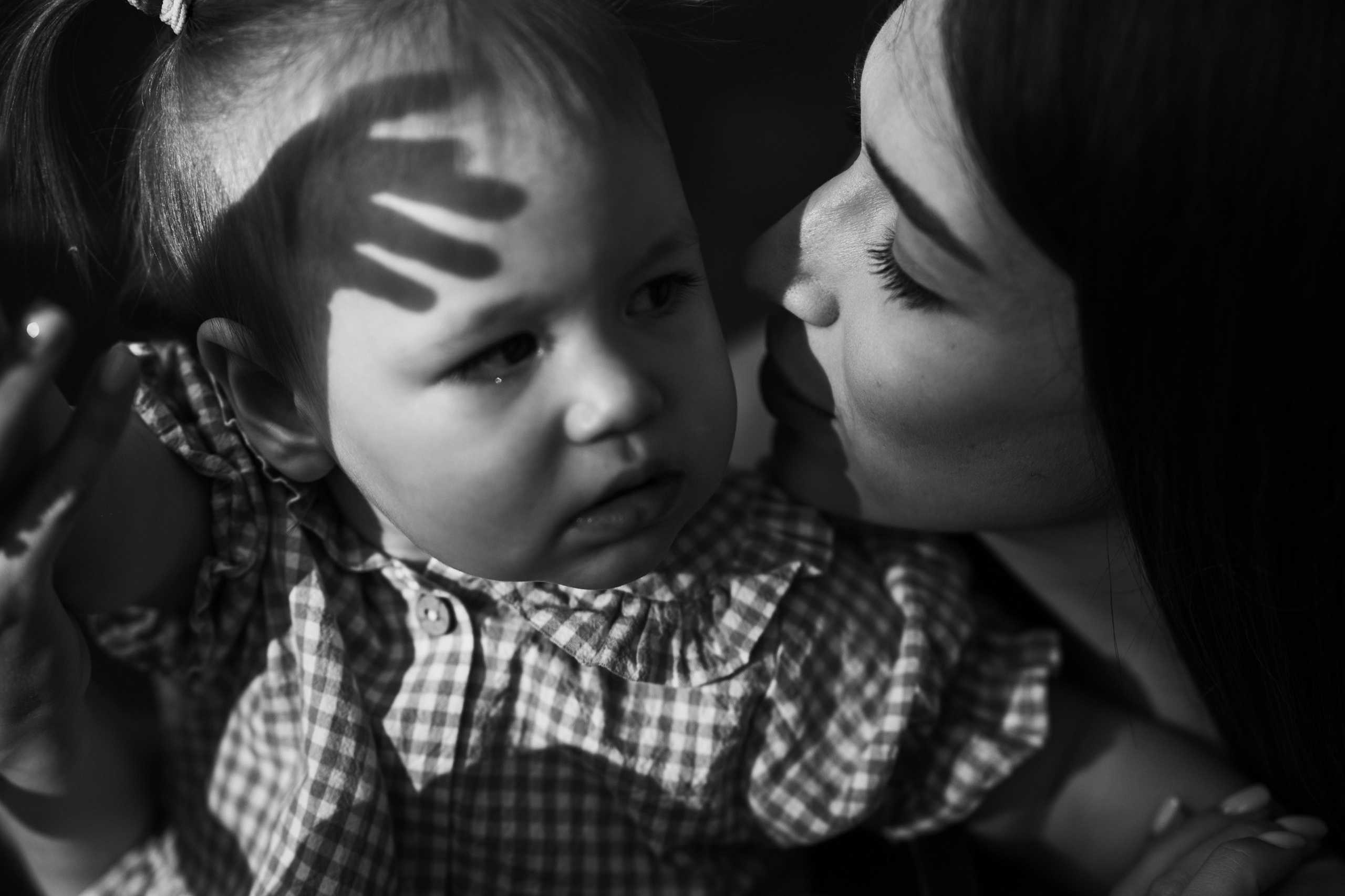 Надя и Алиса в ресторане Кедр. Семейный и свадебный lifestyle-фотограф в Москве Мария Петрова