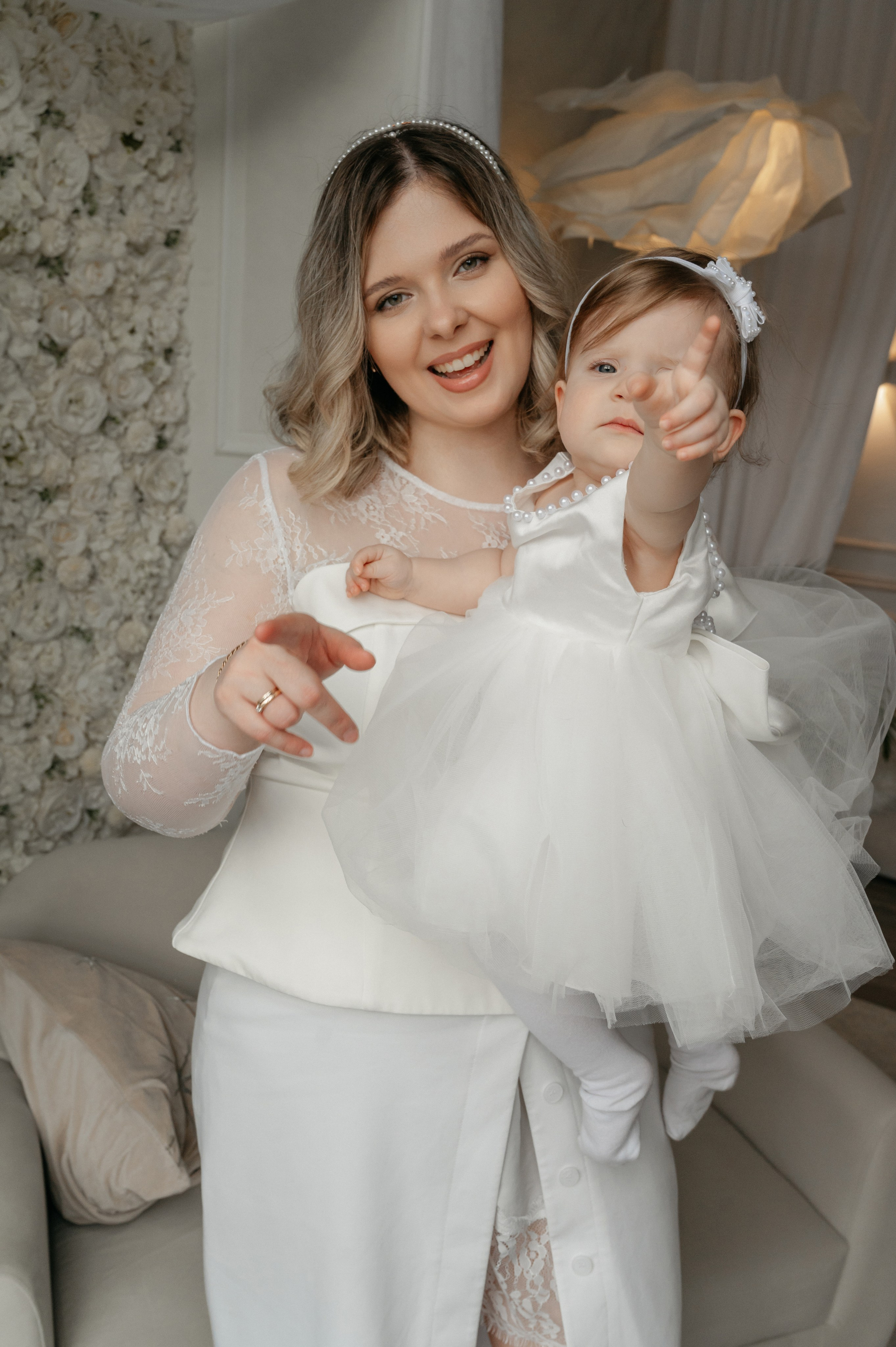 Годовасие малышки Киры в студии. Свадебный фотограф Мария Строгонова