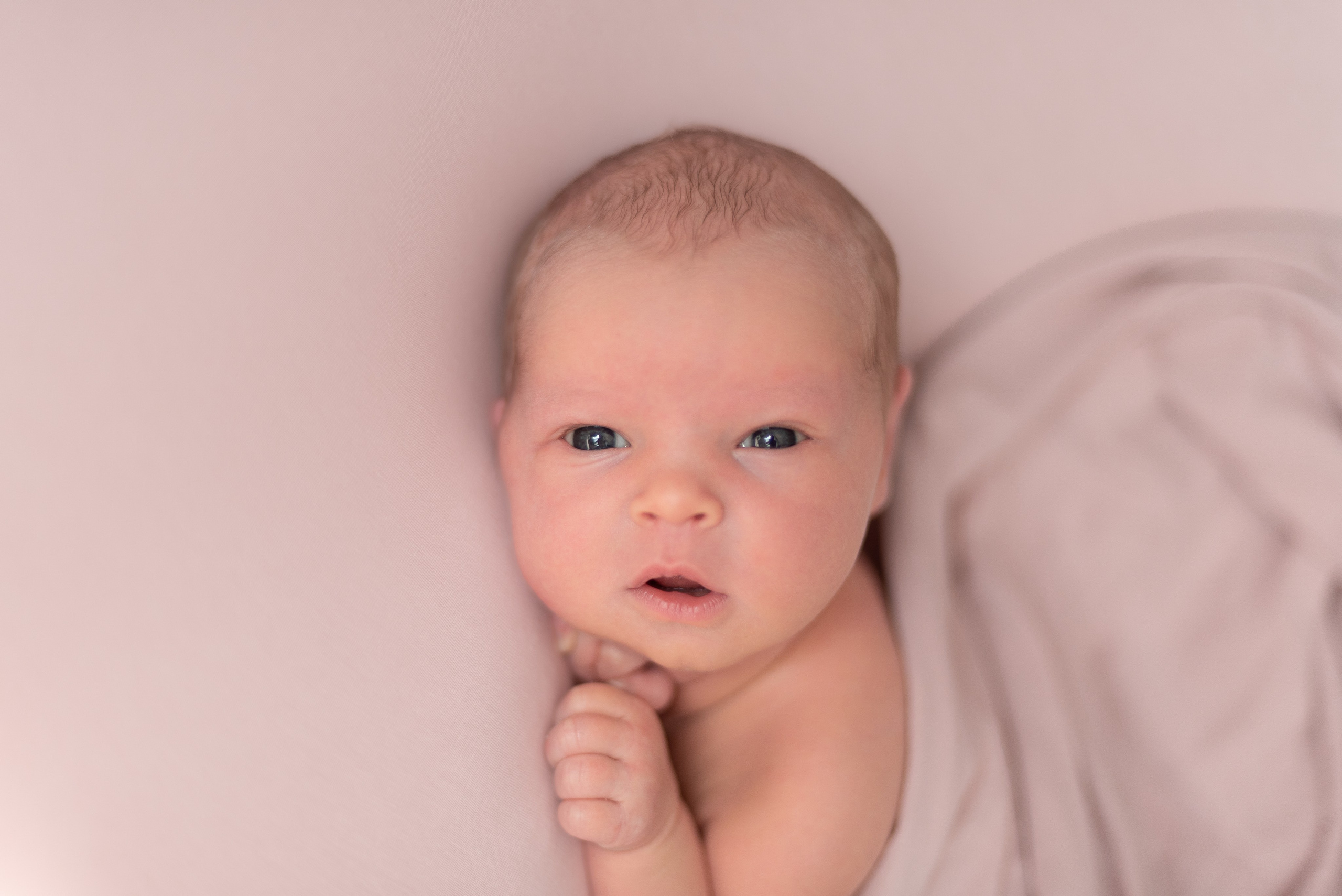 ✨. Профессиональный фотограф новорожденных Тверь