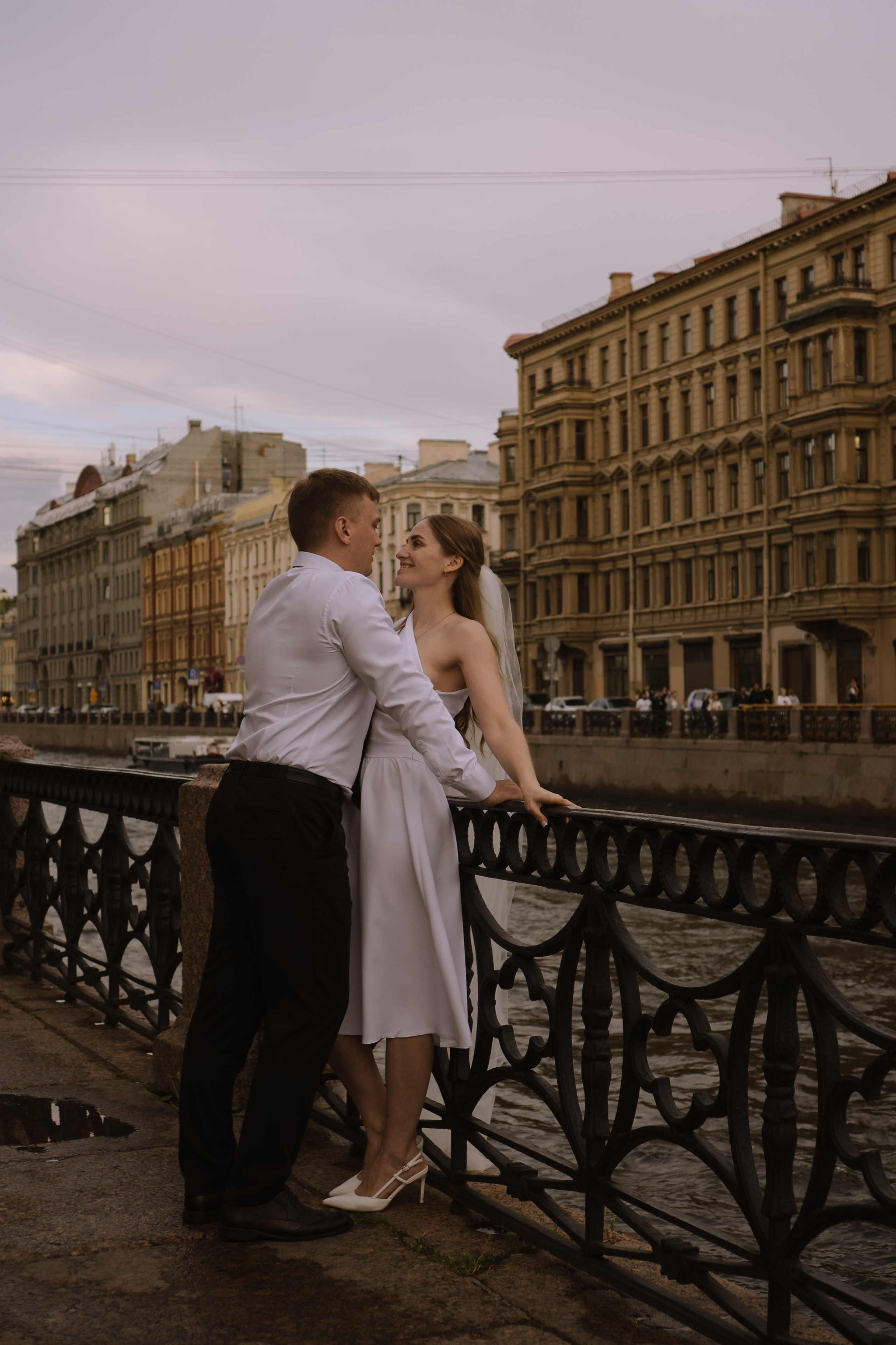 СВАДЕБНАЯ СЬЕМКА С ИСАКИЕВСКИМ СОБОРОМ, АСТОРИЯ И ЗАКОНОДАТЕЛЬНОЕ СОБРАНИЕ. Профессиональный фотограф, Санкт-Петербург — Виктория Богомолова