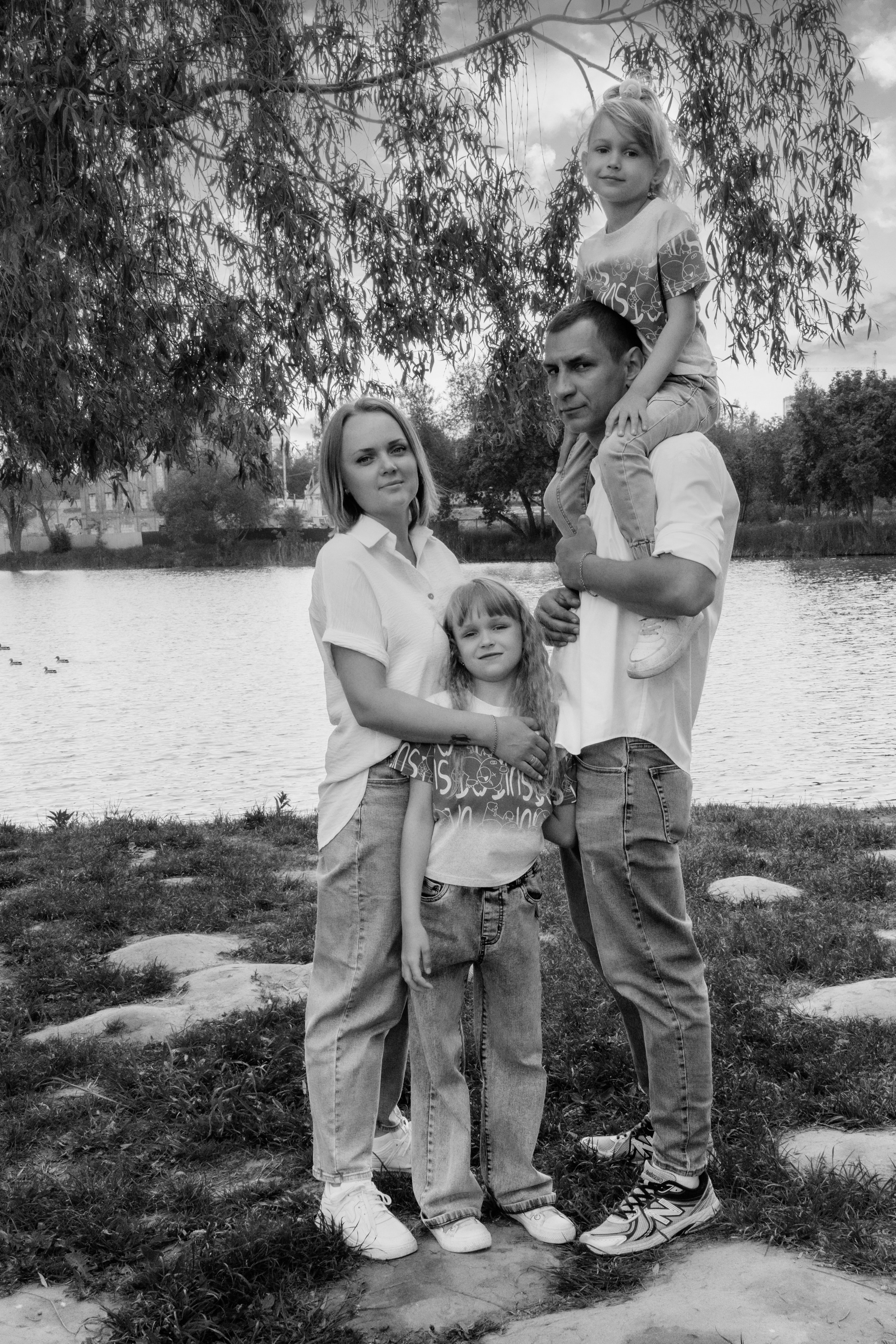 Семейная съемка в Лошицком парке. Ваш семейный фотограф в Минске — Вика Трегубова