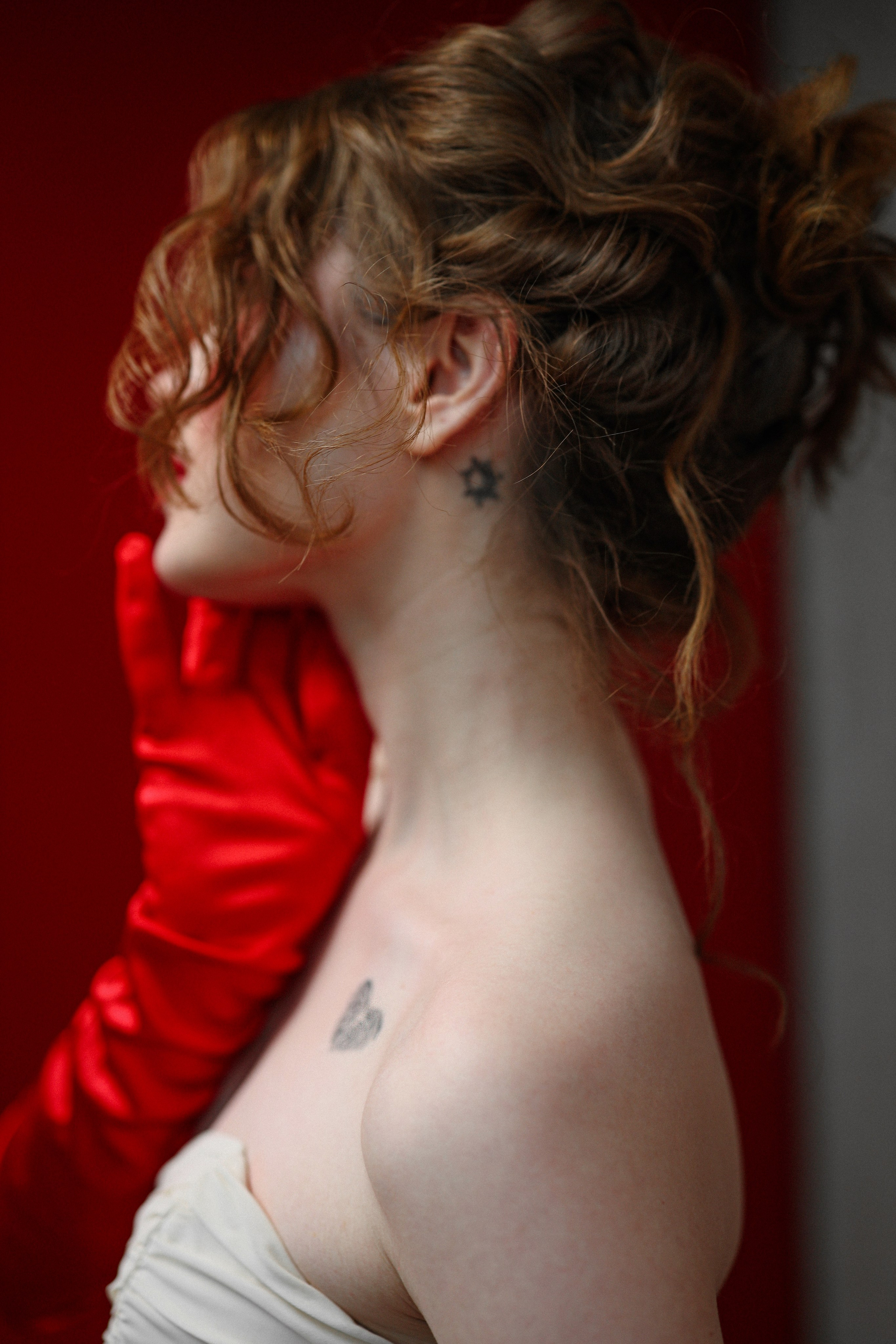 Женская фотосессия в Сочи: создайте атмосферные портретные кадры.