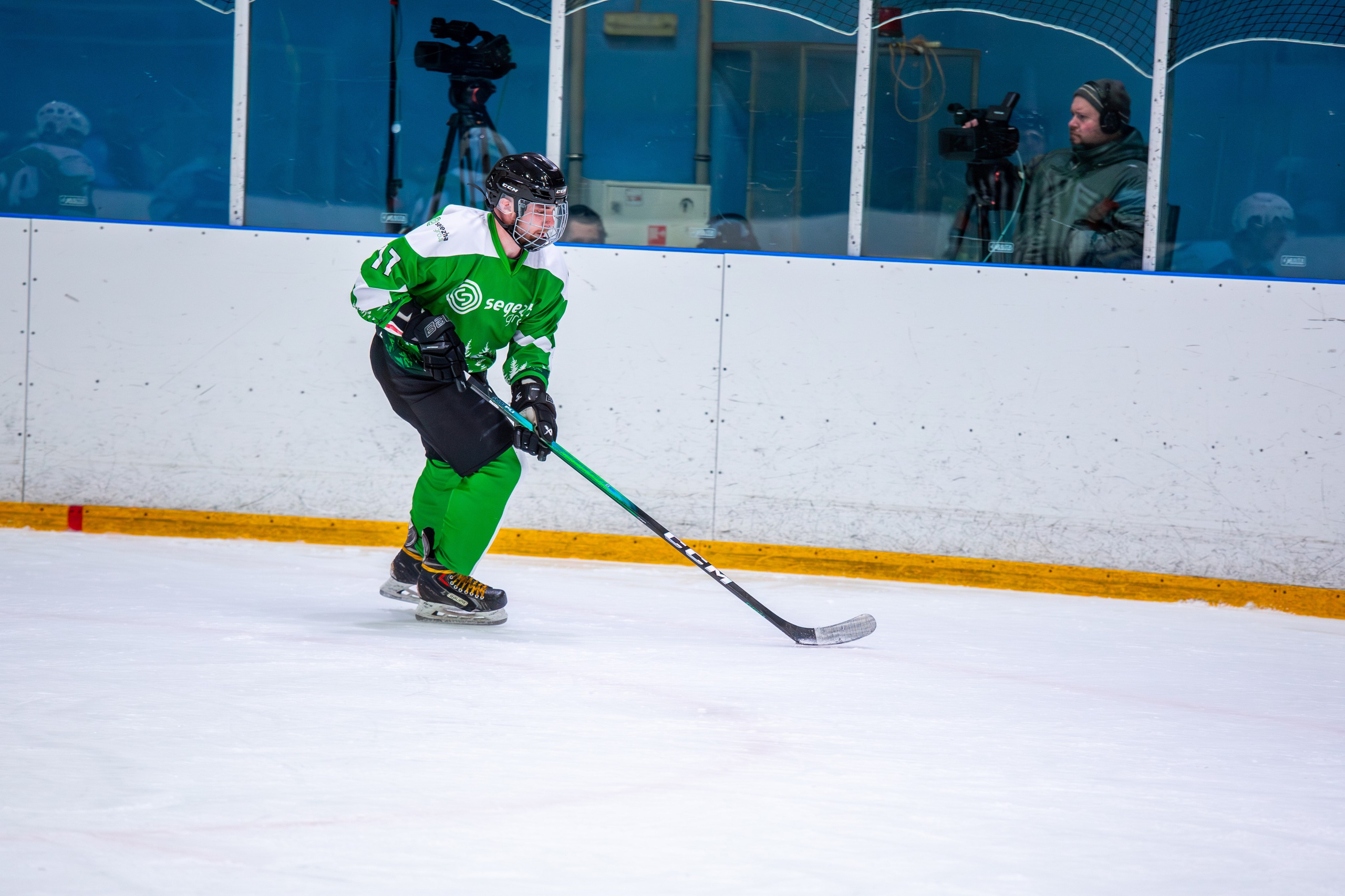 Чемпионат по хоккею. Репортажный, семейный, свадебный, портретный фотограф