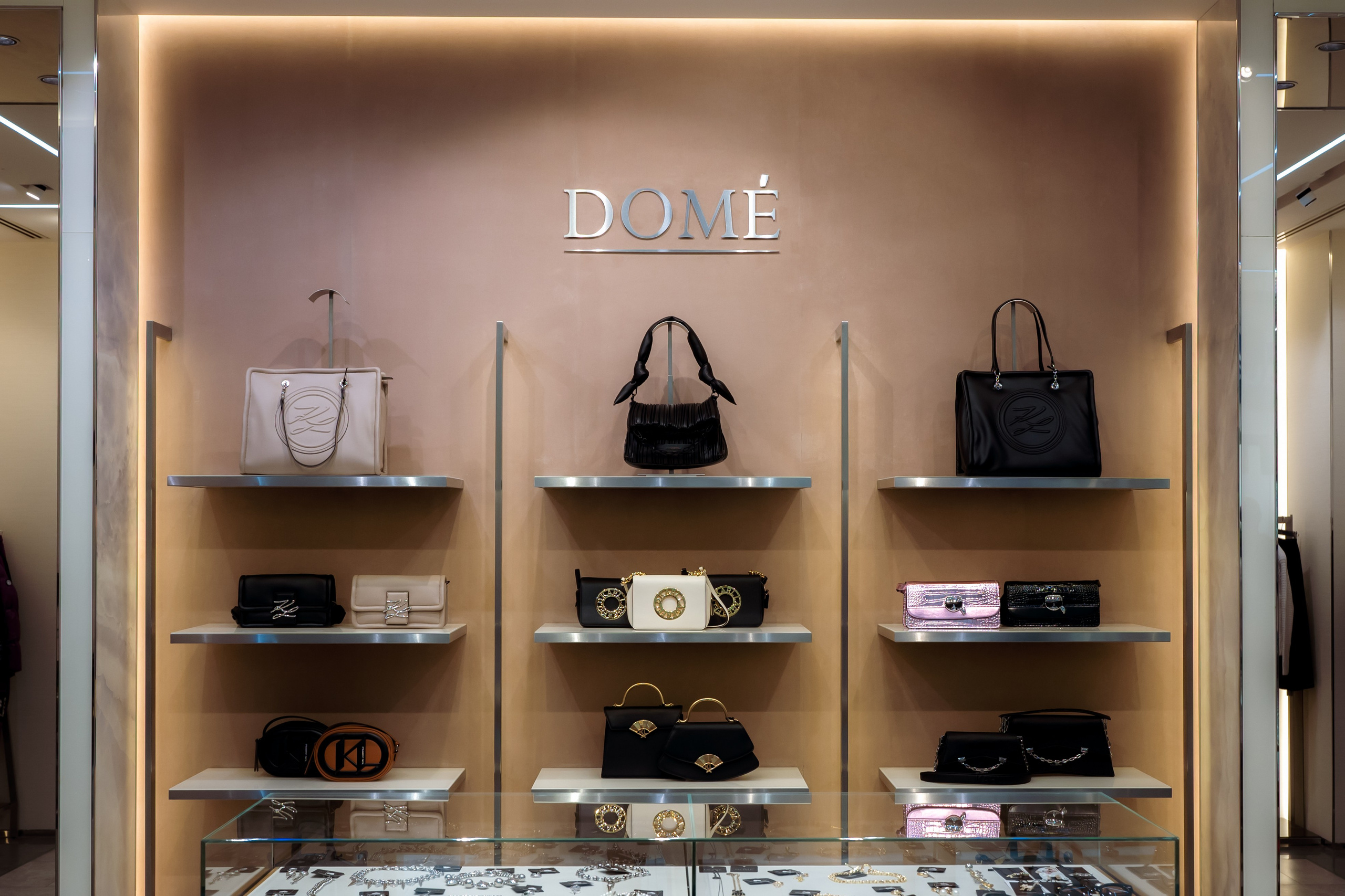 Интерьерная съёмка Торгового квартала. Фотограф/видеограф Богдан Голованов