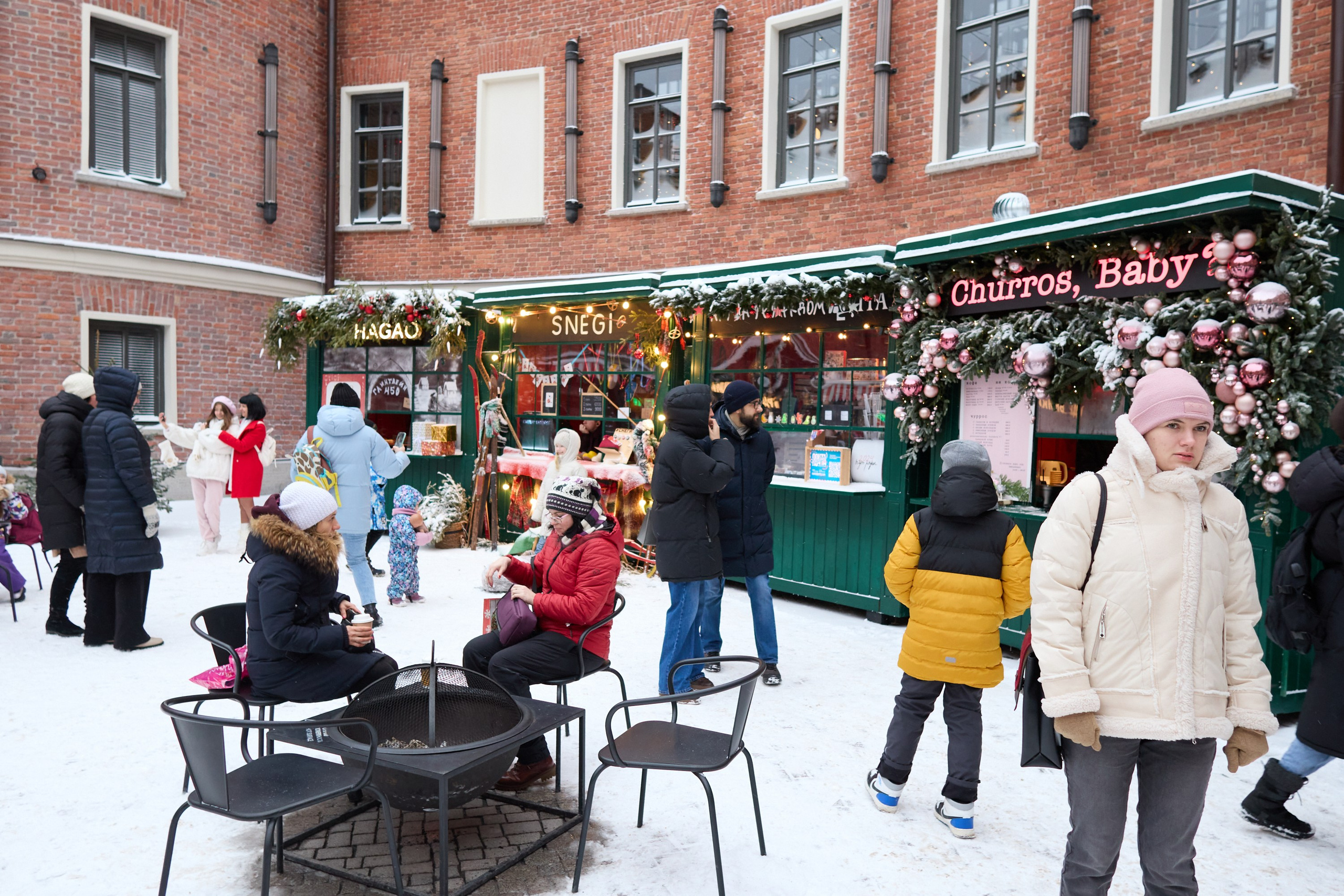Рождество въ Санктъ-Петербургѣ. Фотографъ Сергѣевъ. Поймать мгновеніе
