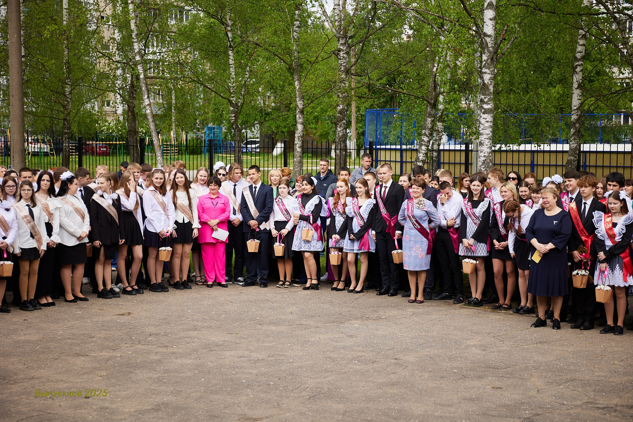 Выпускной «Прощай школа» 2025 год. Спортивный фотограф Некрасов Денис