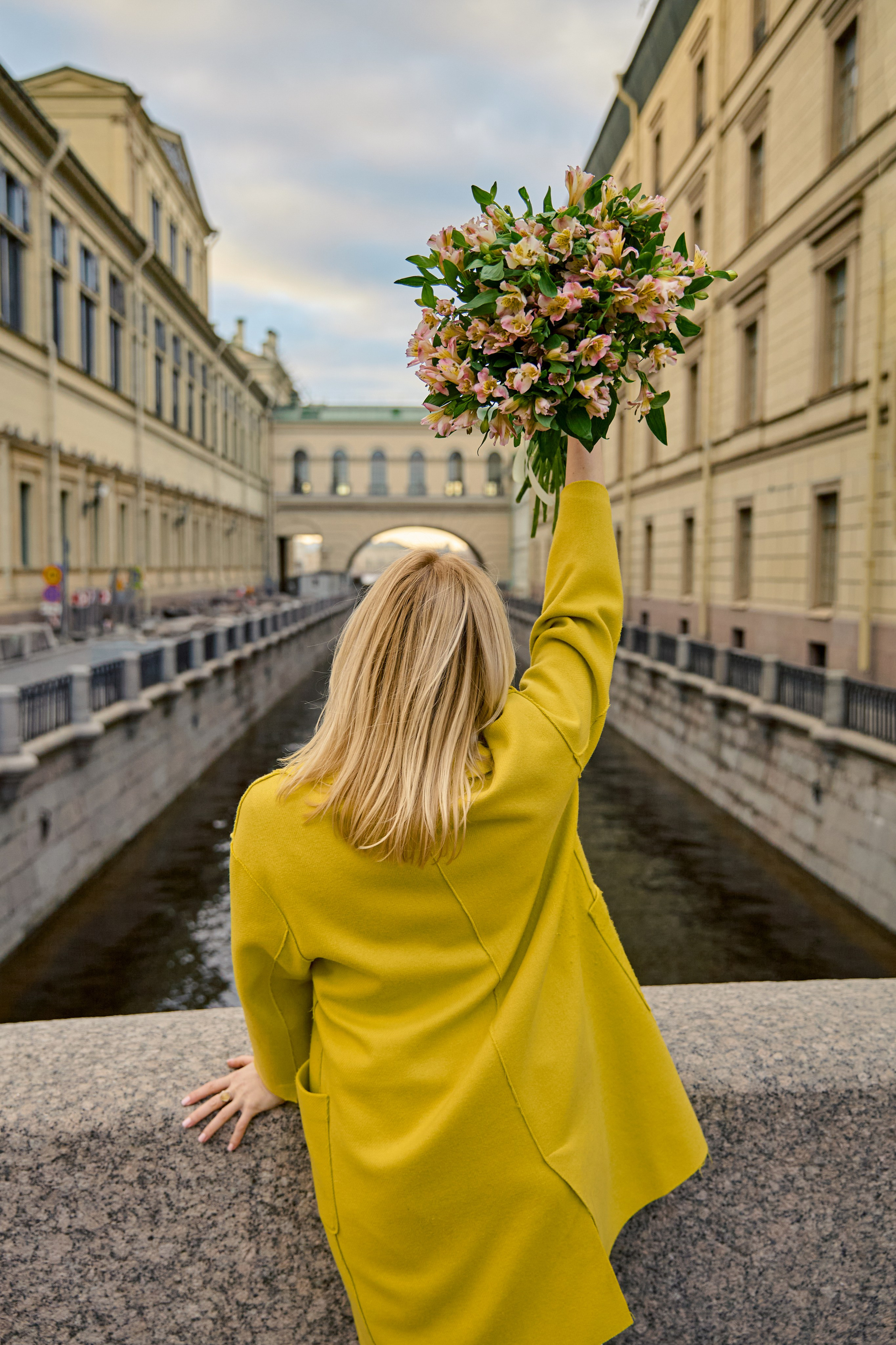 Spring flowers. Рекламный фотограф Санкт-Петербург Катерина Мишкель