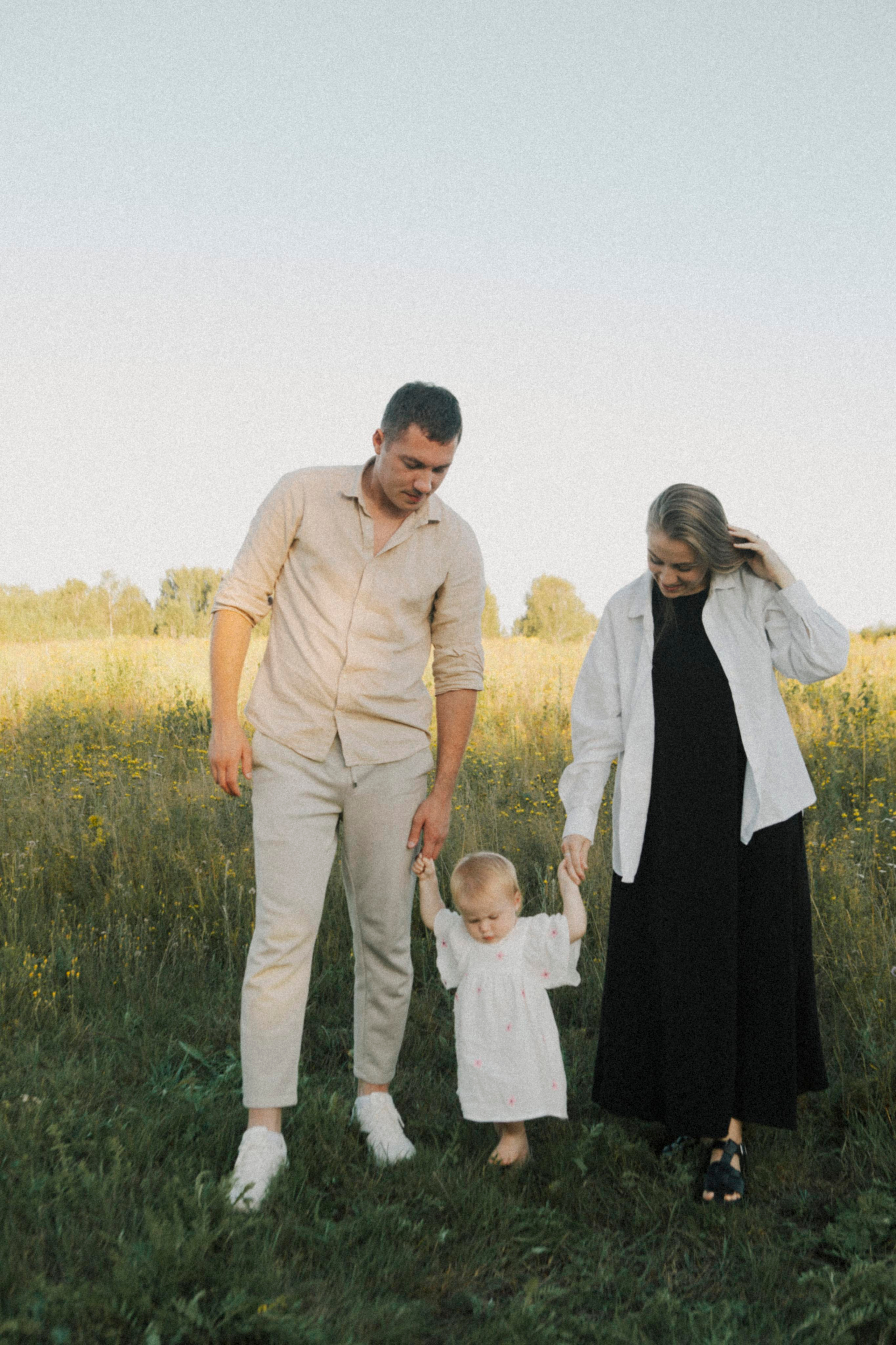 Артем, Наташа и Василиса. Главная