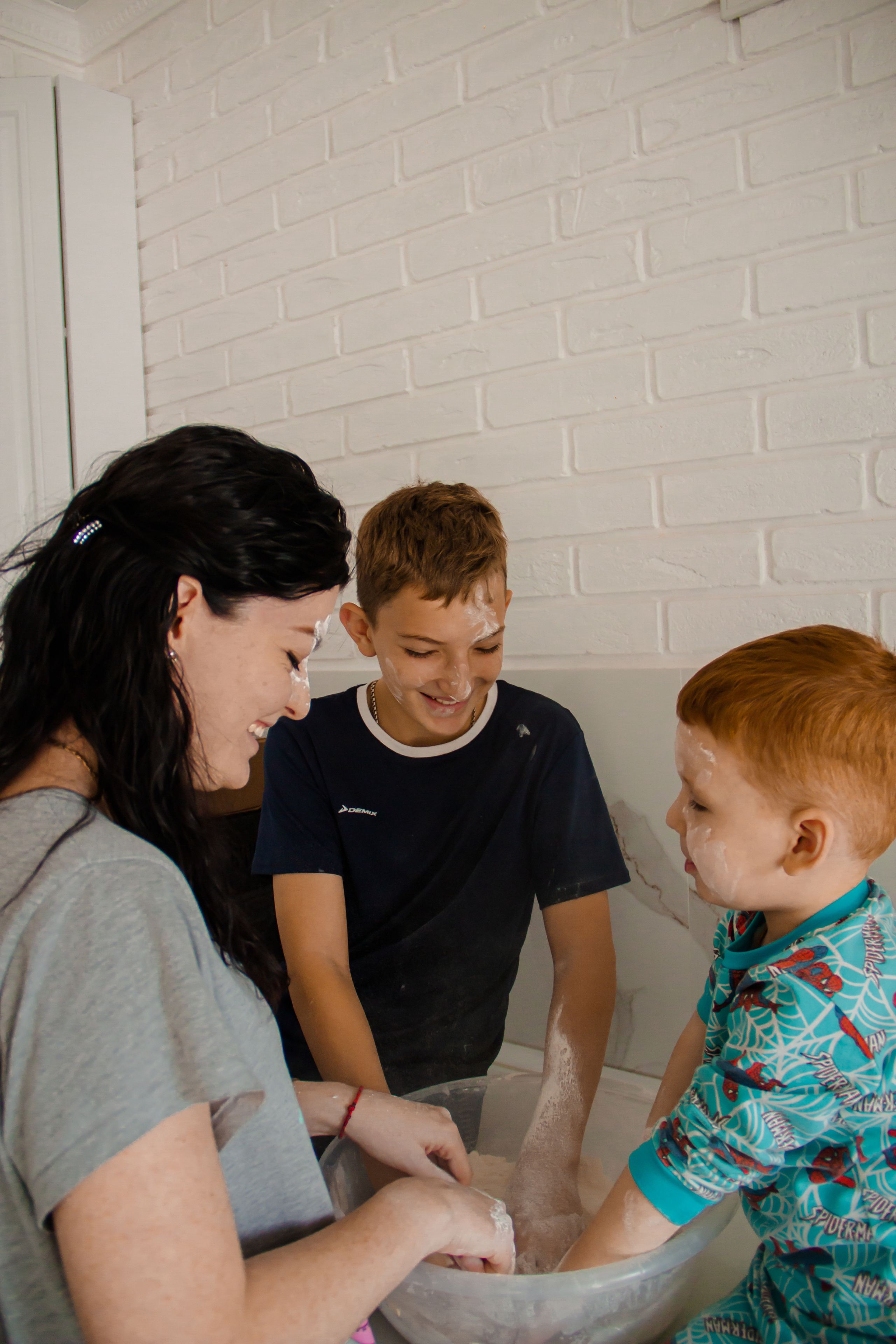 Даша/Ставрос/Артем