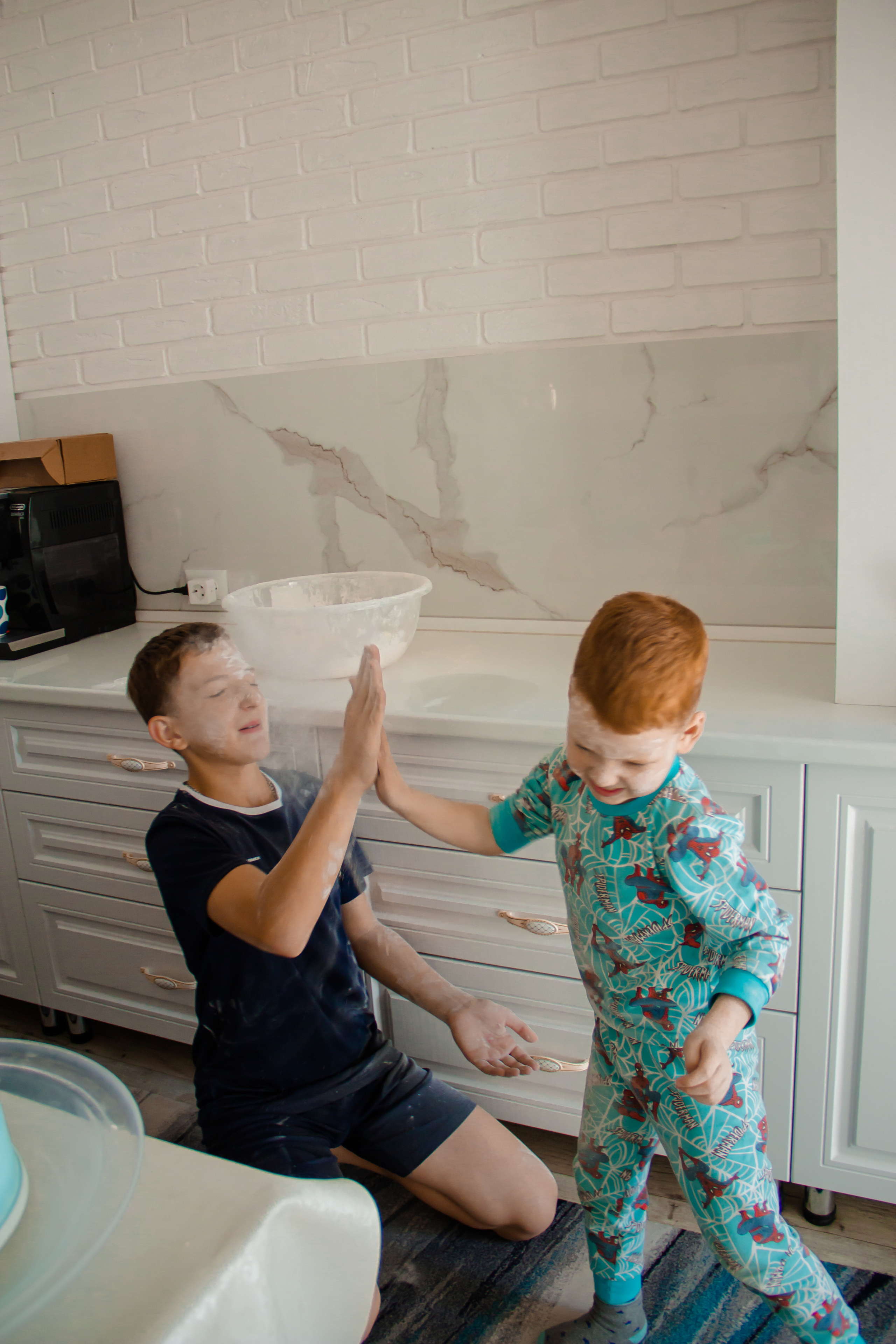 Даша/Ставрос/Артем