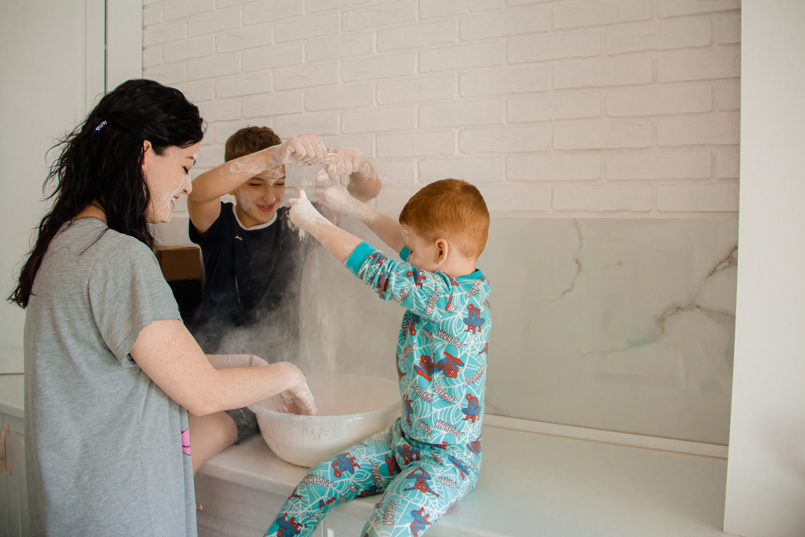 Даша/Ставрос/Артем