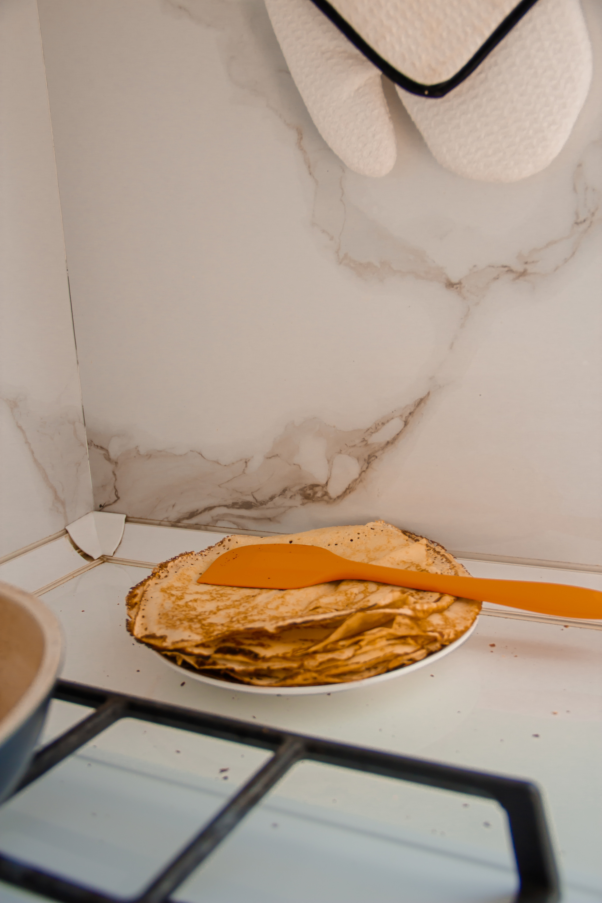 Даша/Ставрос/Артем