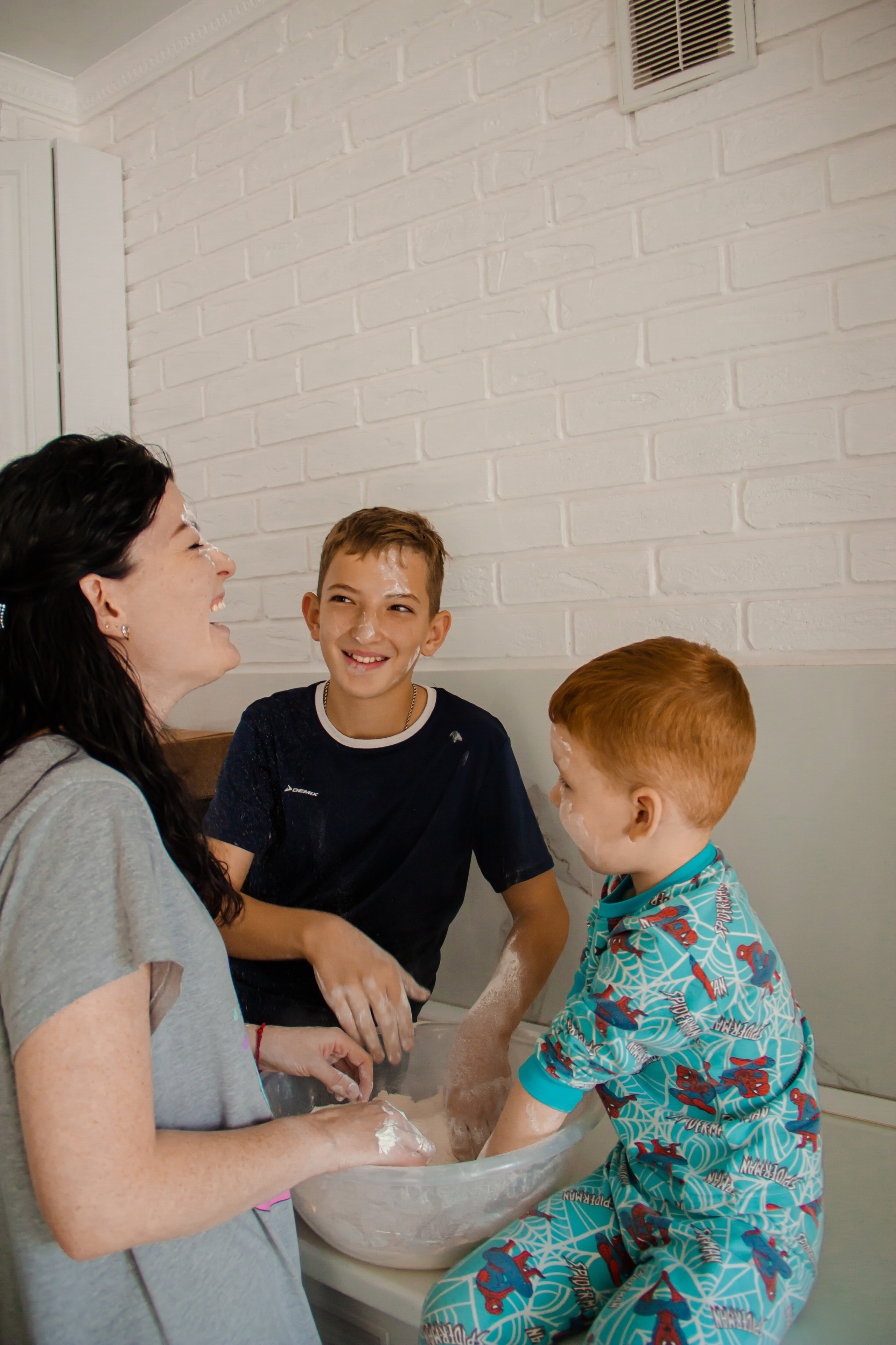 Даша/Ставрос/Артем